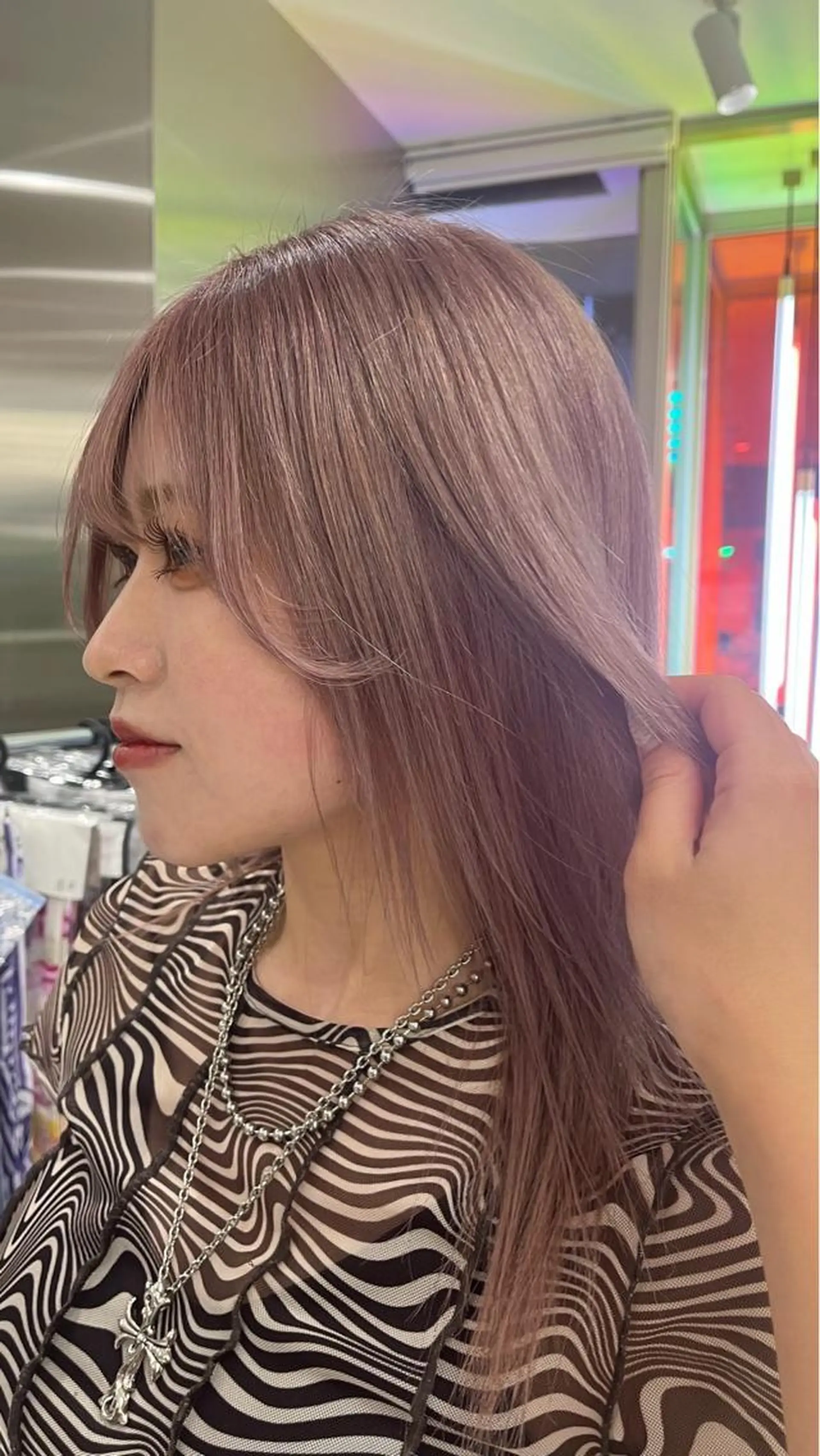 セミロング カラー マツエク・マツパ ヘアカラー mai🤍縮毛酸性ス トレート/アイリストのヘアスタイル