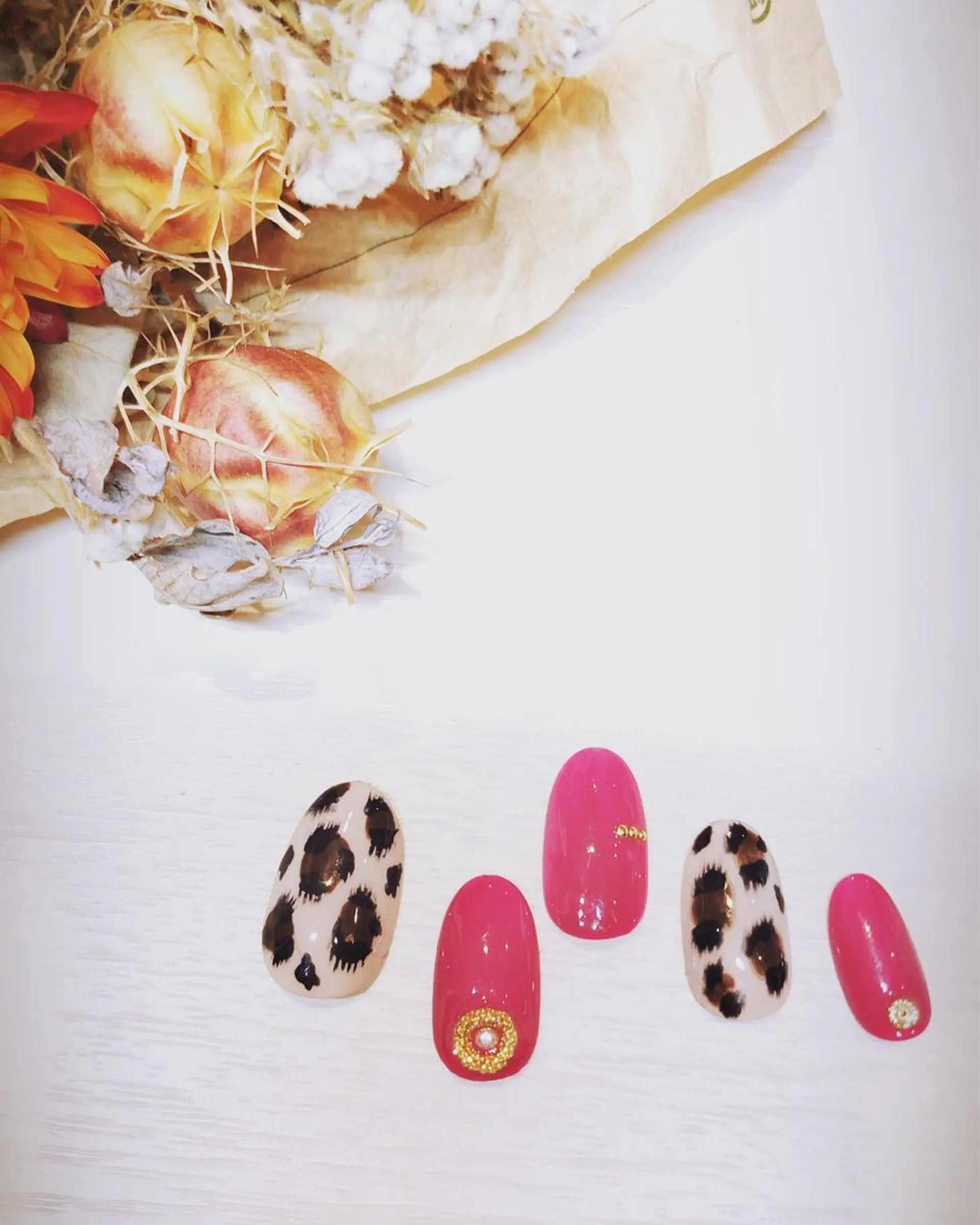 ネイル TERAI ERINAの眉毛・アイブロウイメージ