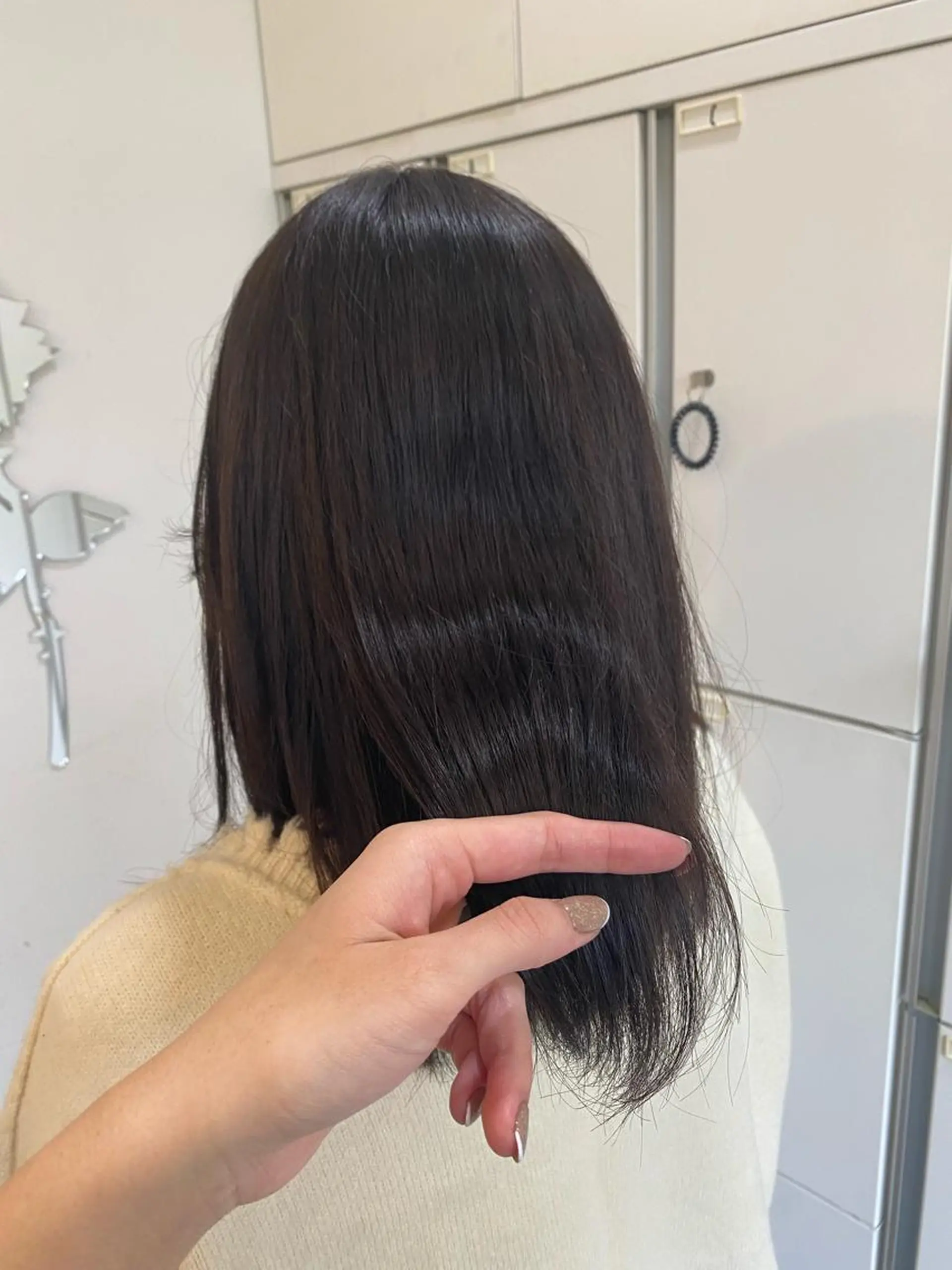 セミロング ELEN 新百合ヶ丘のヘアスタイル