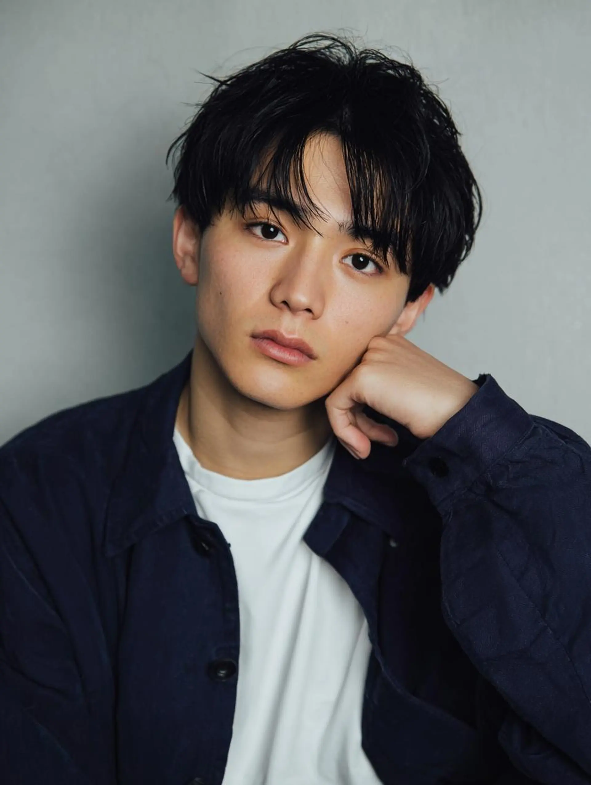 ミディアム パーマ メンズ ミディアムパーマ メンズパーマ ニュアンスパーマ カット パーマ メンズ特化⚡️三村 彰吾⚡️カットパーマのヘアスタイル