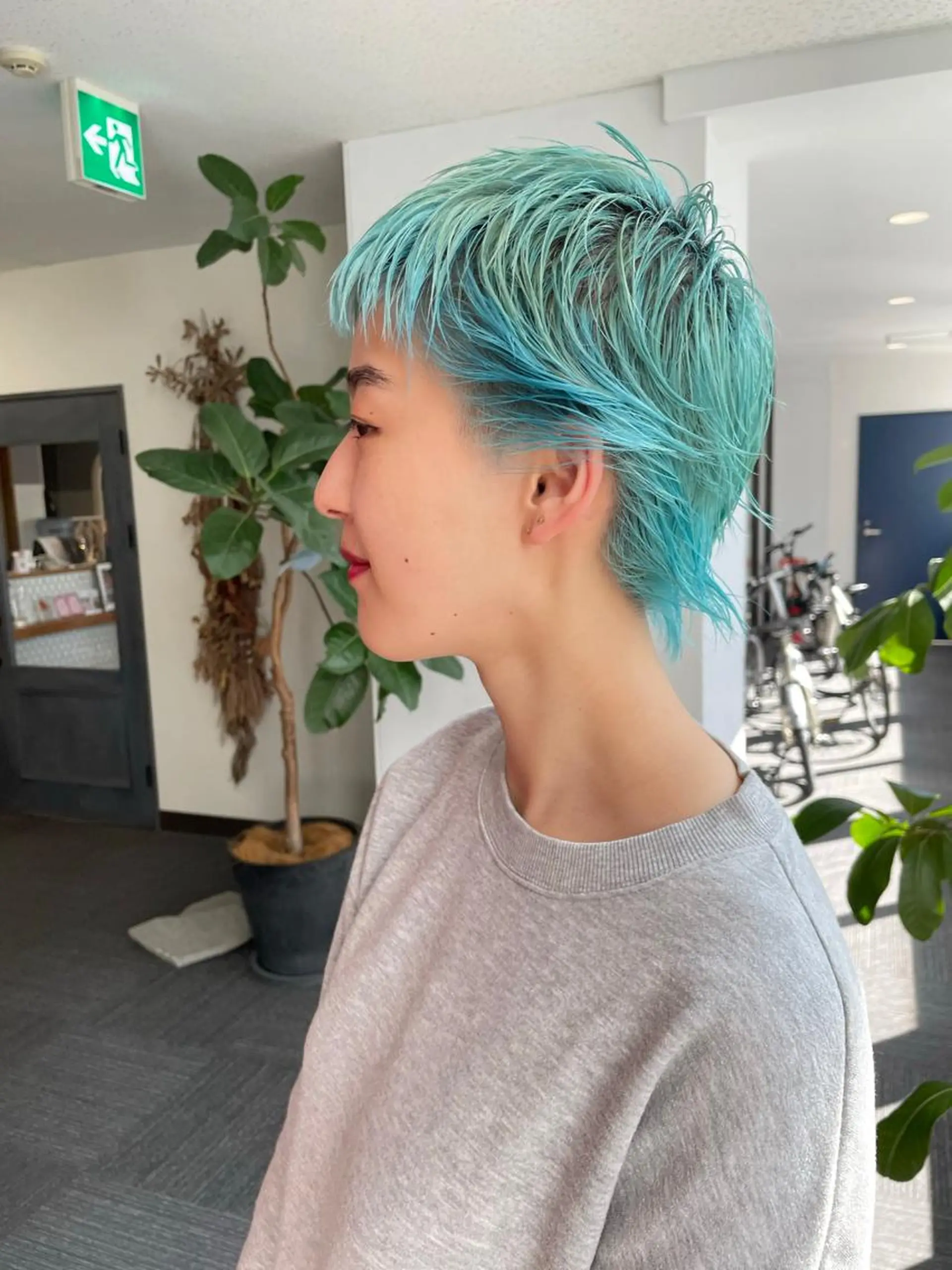 ショート カラー 青島 雄一朗のヘアスタイル