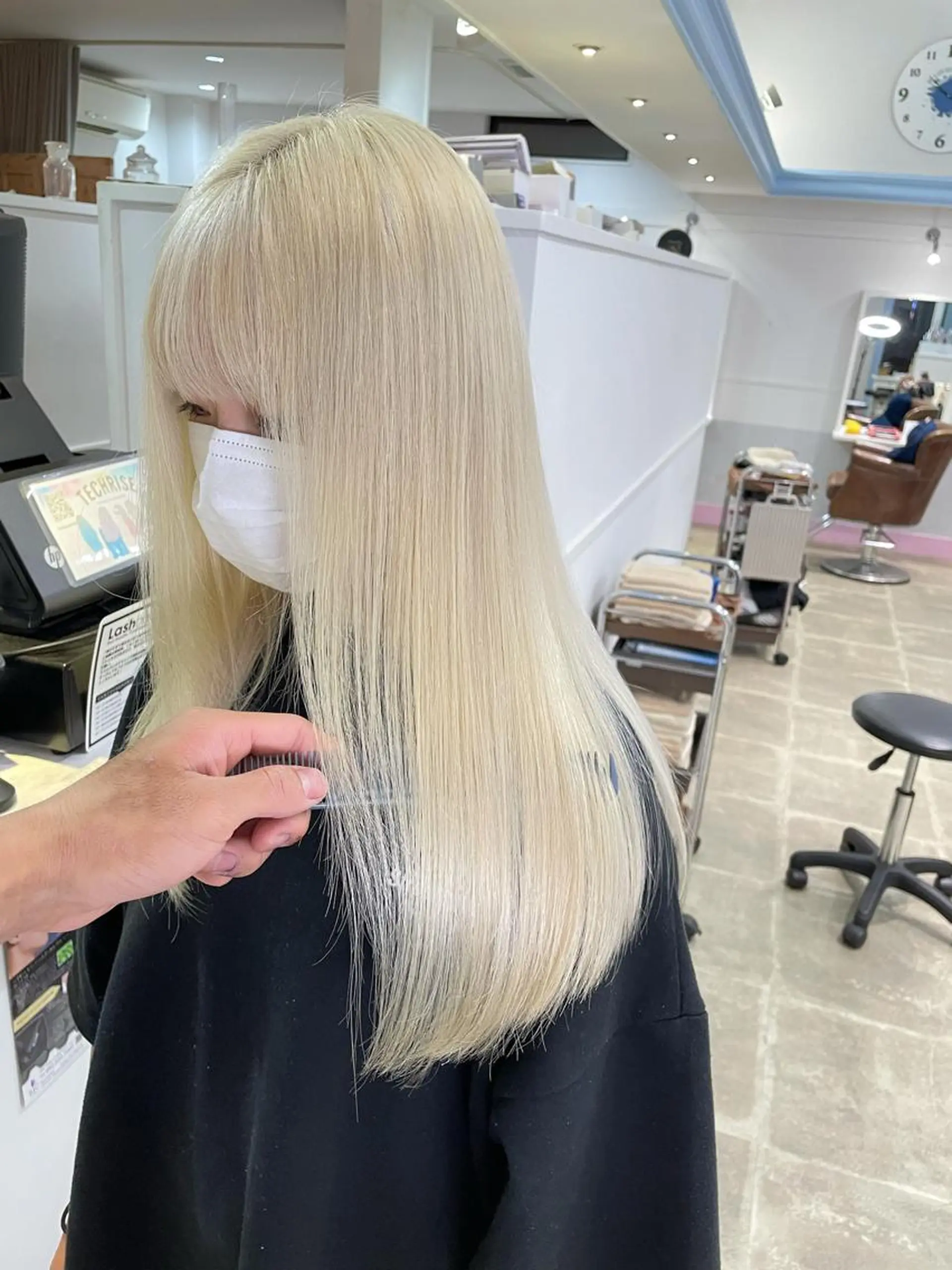 ロング ヘアカラー トリートメント Lit所属・Lit.豊橋 夏目のヘアスタイル