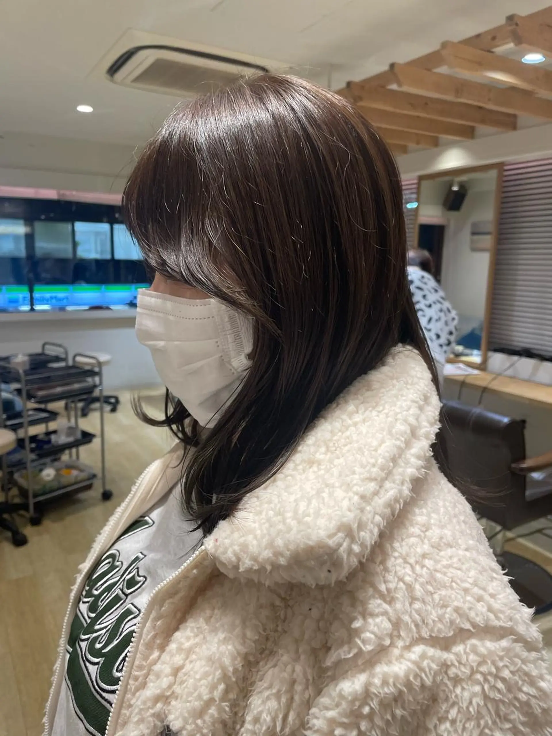 ミディアム カラー パーマ ヘアアレンジ メンズ キッズ ネイル マツエク・マツパ アイブロウ 新宿　副店長 新井彩斗のヘアスタイル