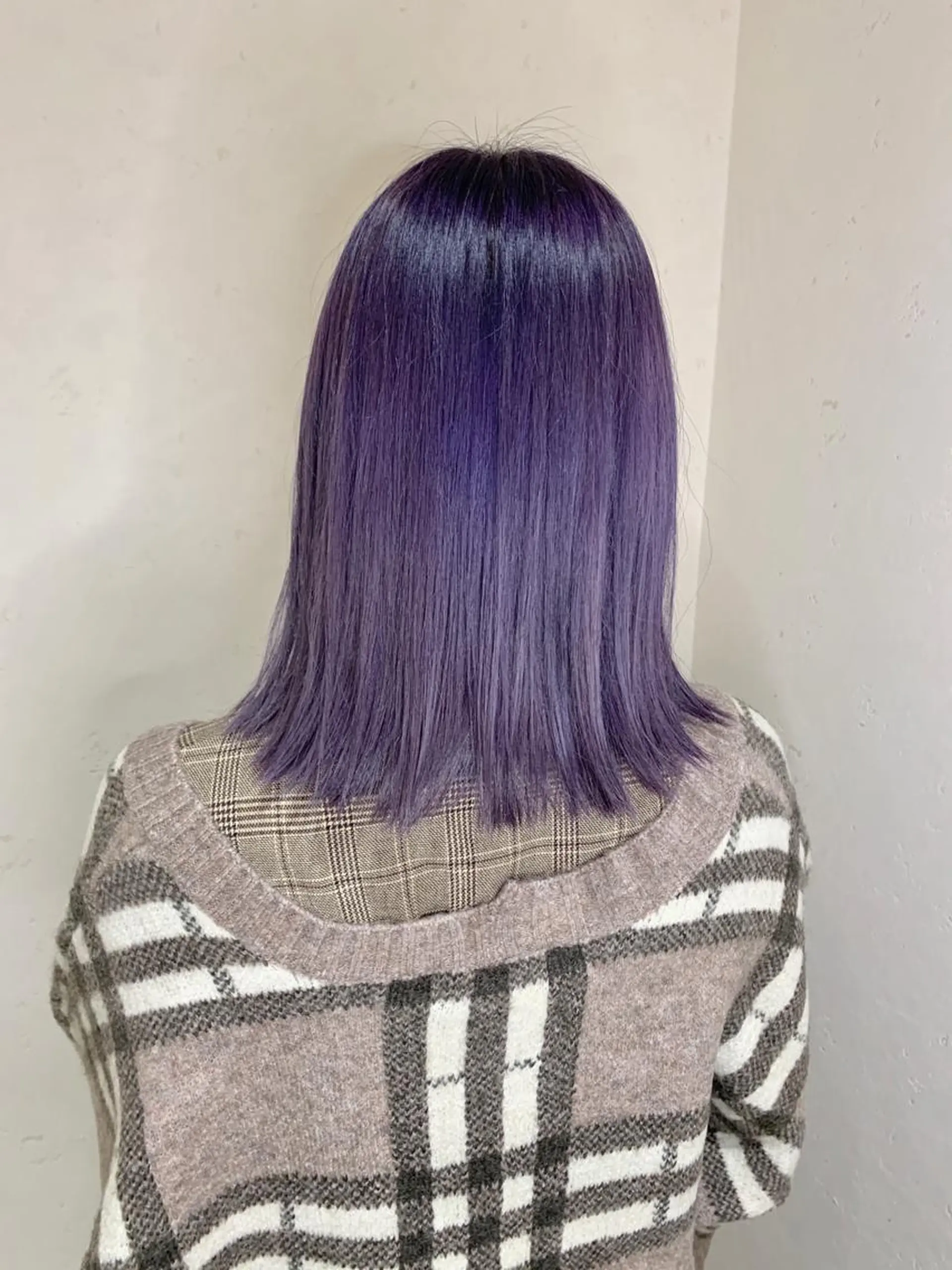 セミロング カラー パーマ ヘアアレンジ アディクシーカラー ブリーチ ケアブリーチ ダブルカラー パープルカラー ヘアカラー トリートメント filo byFeria渋谷所属・縮毛矯正/美髪 髪質改善/石田幸輔のヘアスタイル