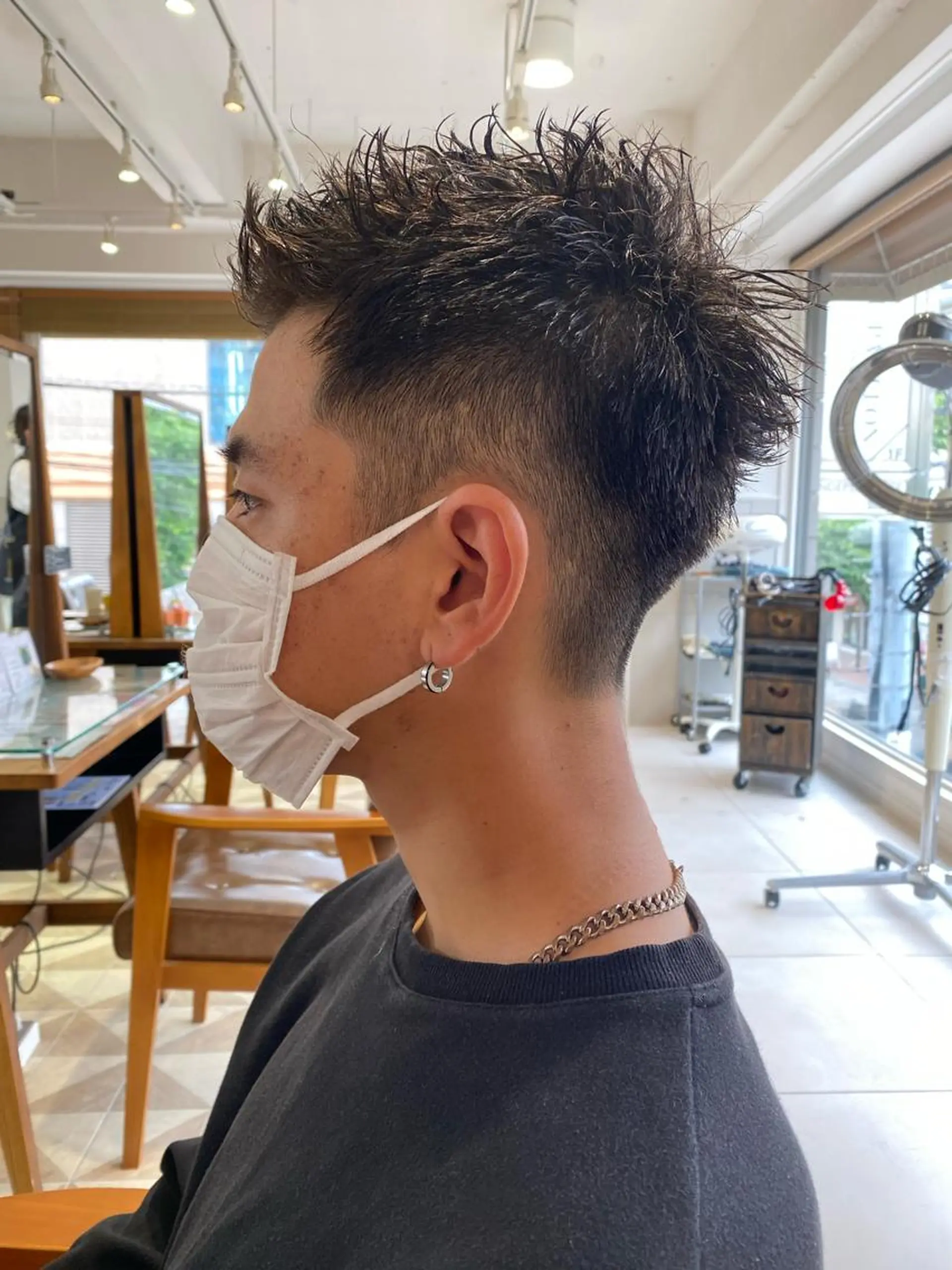 ショート カラー パーマ ヘアアレンジ メンズ カット パーマ メンズパーマの巨匠 鈴木純のヘアスタイル