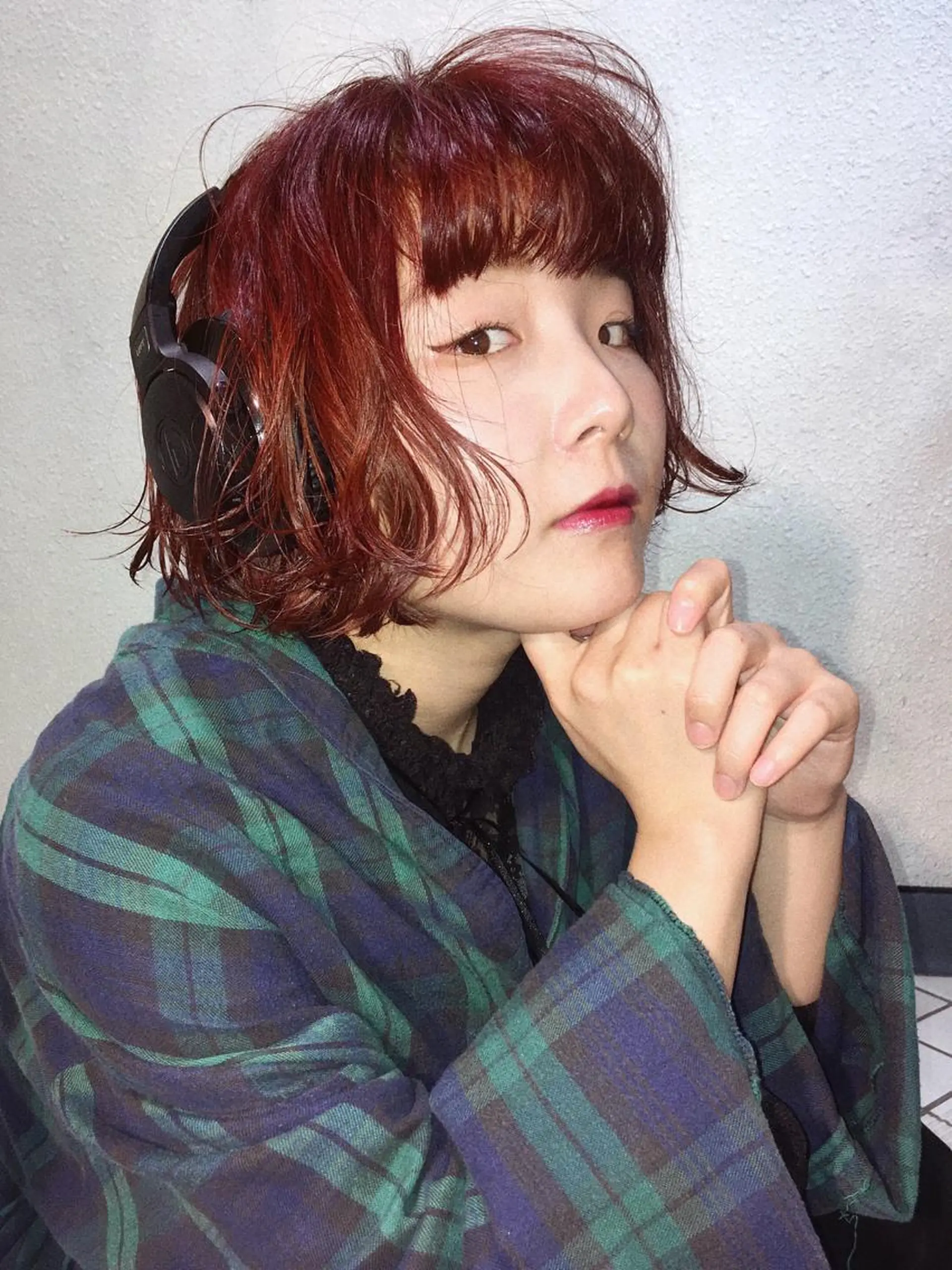 ショート ヘアカラー ヨナイ チヒロのヘアスタイル