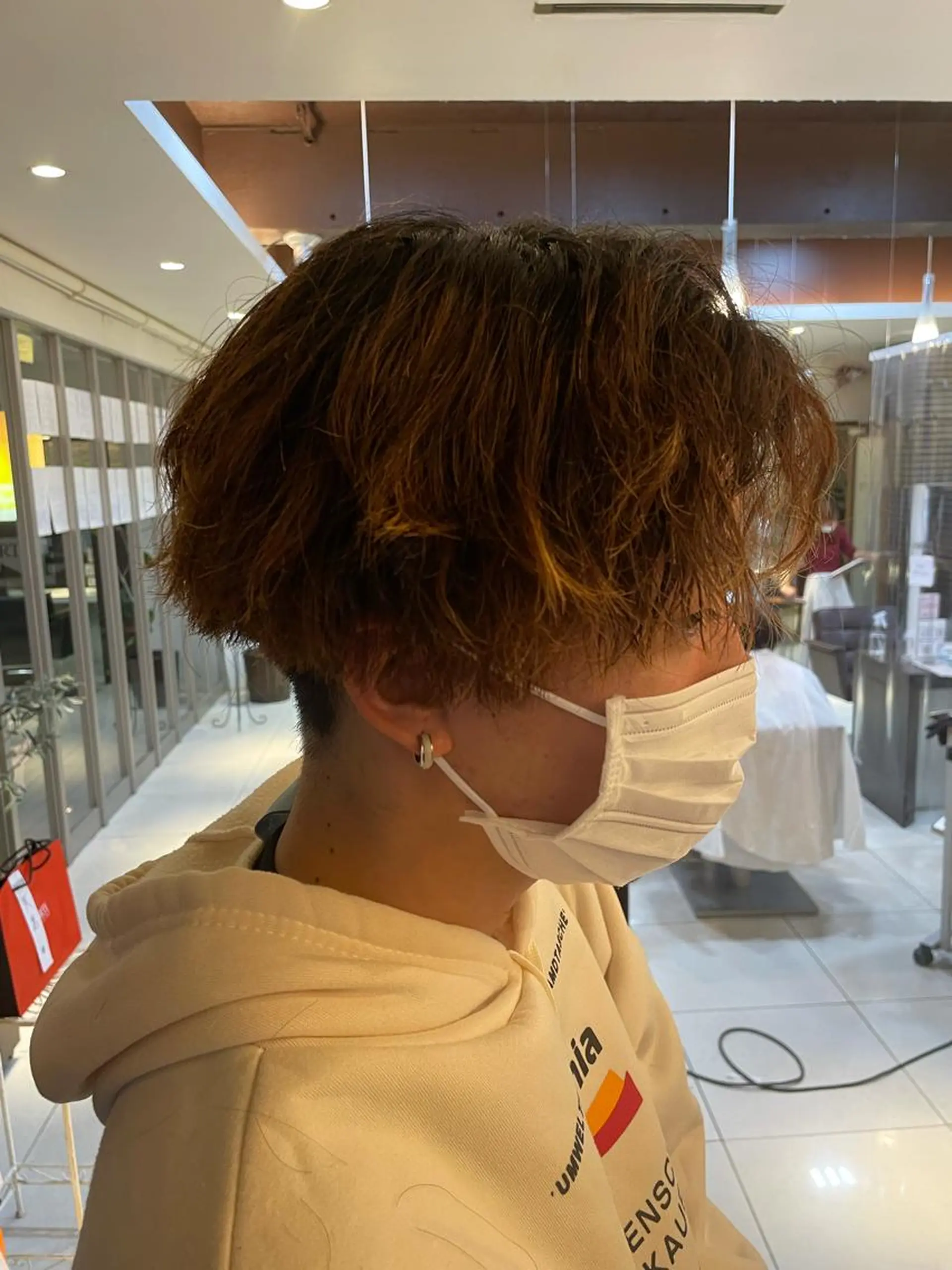 ショート パーマ 山口大翔 メンズバレイヤージュのヘアスタイル