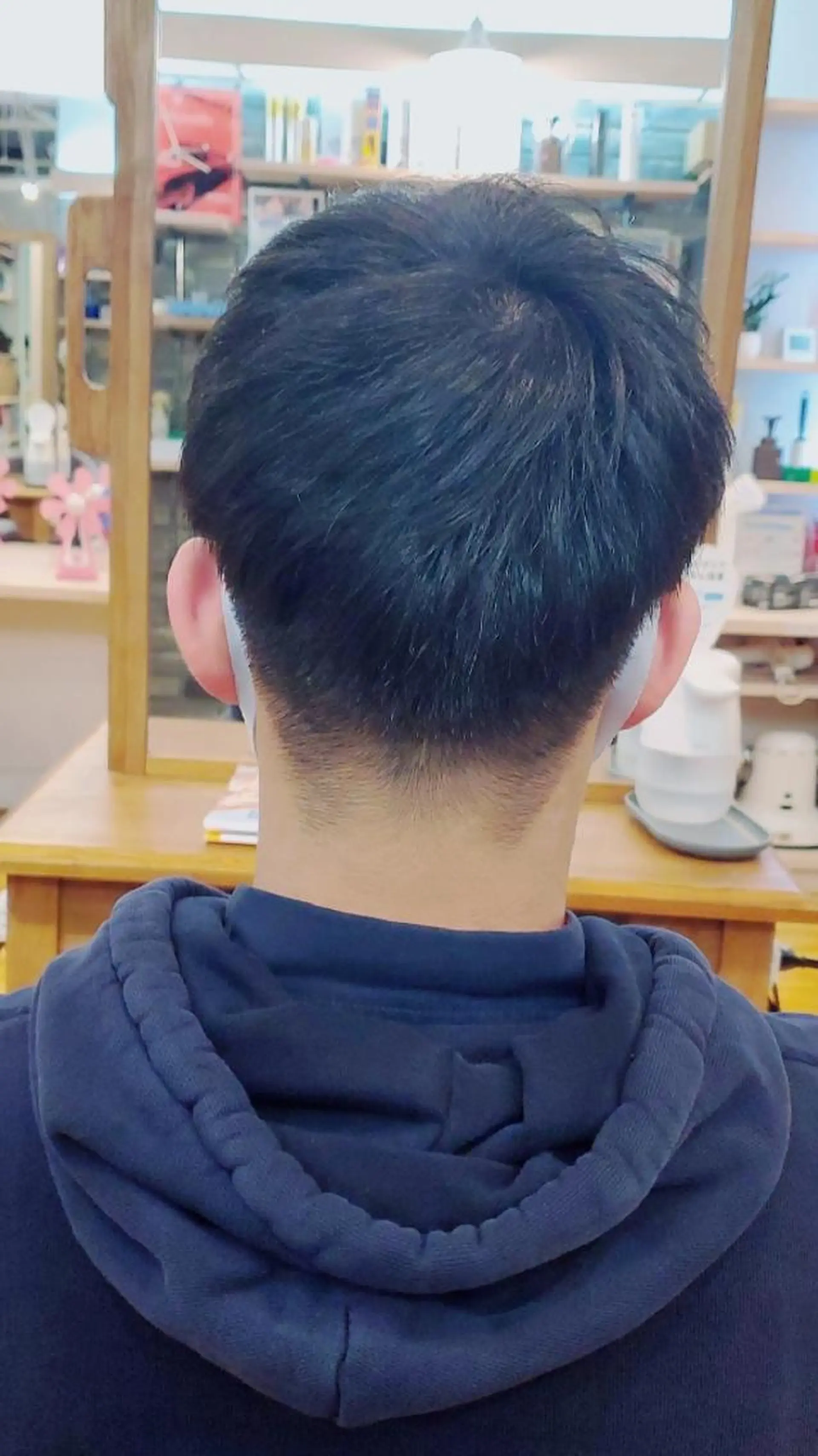 メンズ マッシュ 刈り上げ カット Ito  のヘアスタイル