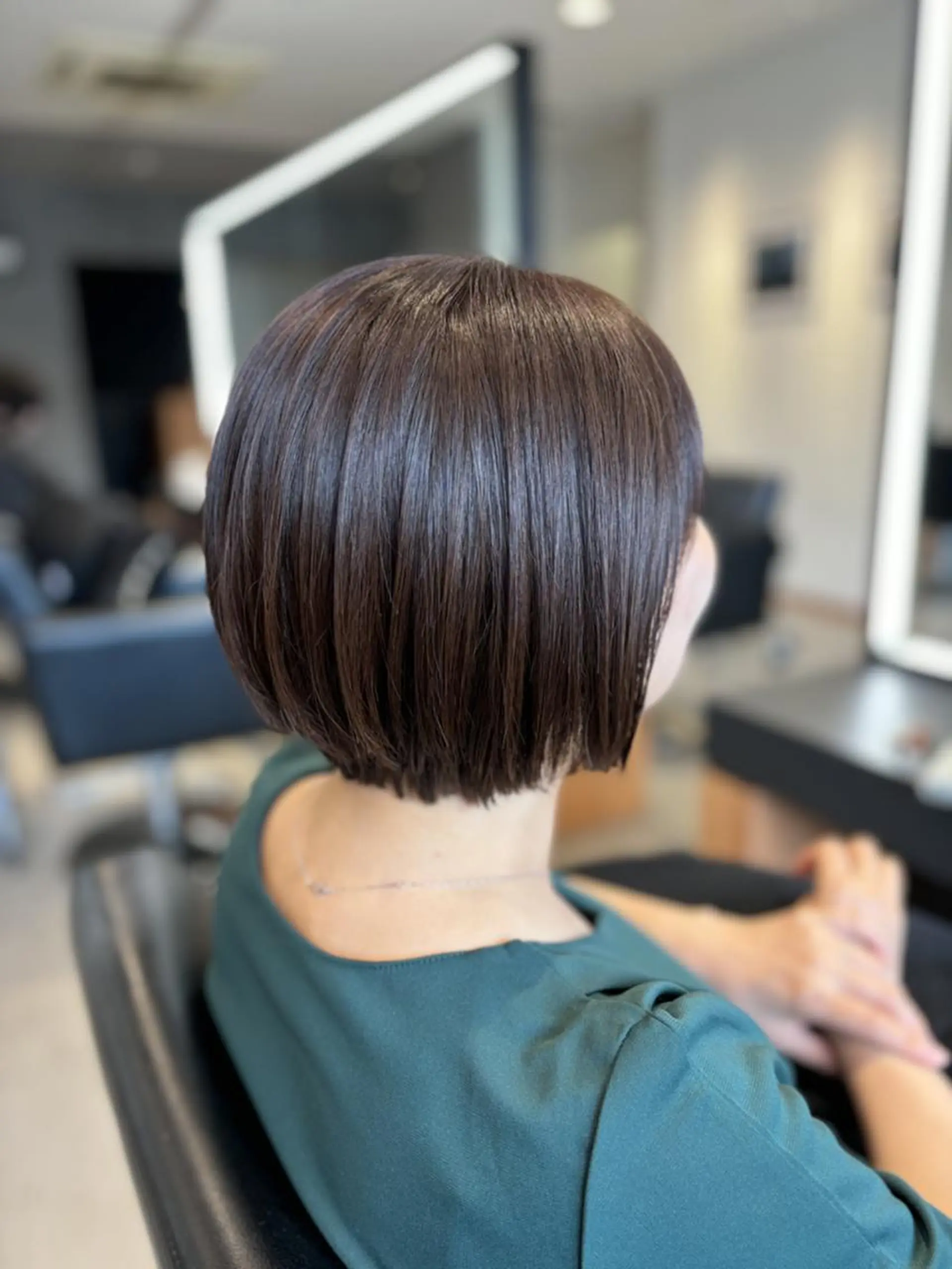 ショート ショートボブ ボブ ショートヘア トリートメント ヘアカラー トリートメント RABU（ému） 伏見/髪質改善のヘアスタイル