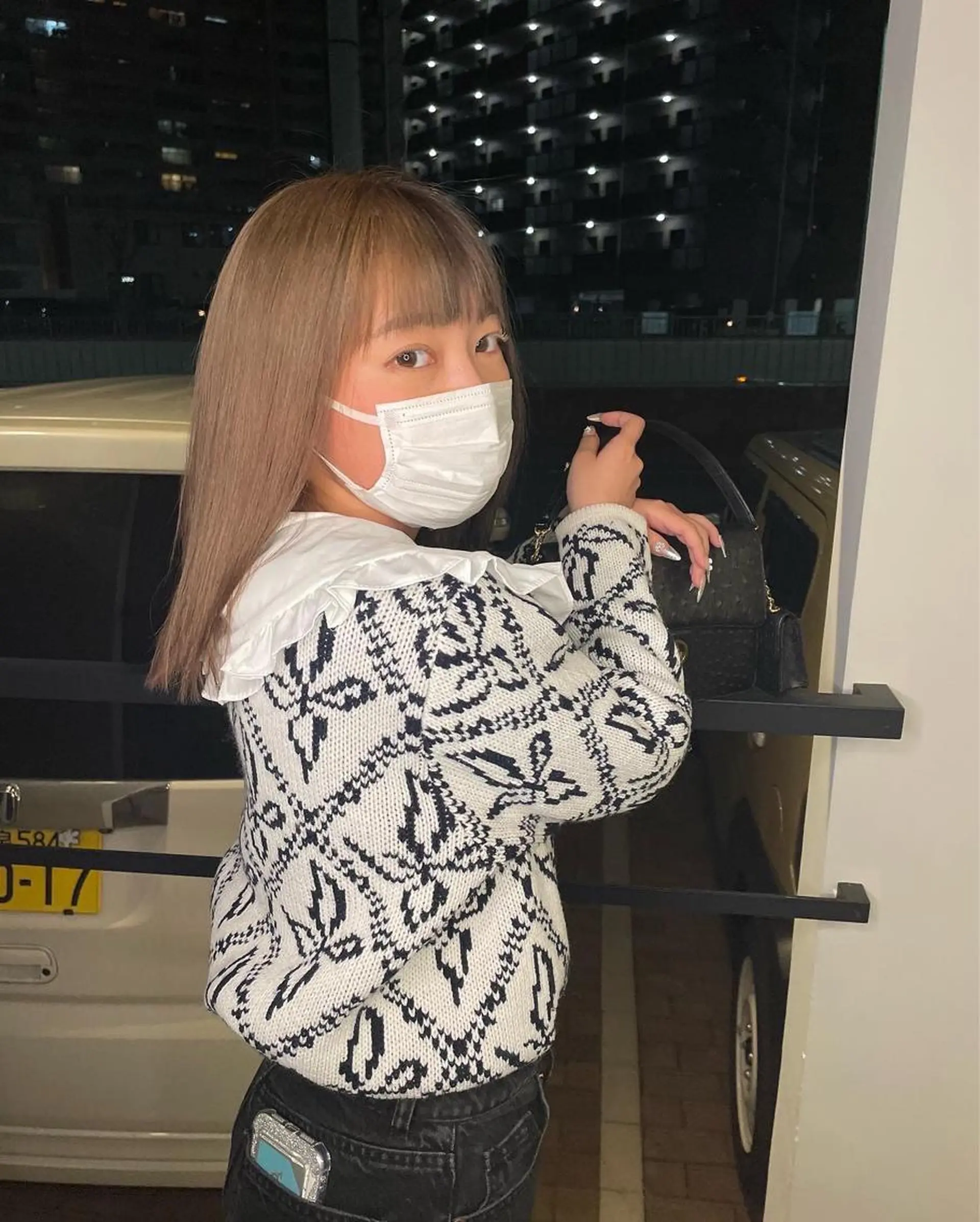 カラー 栗林 茉那のヘアスタイル