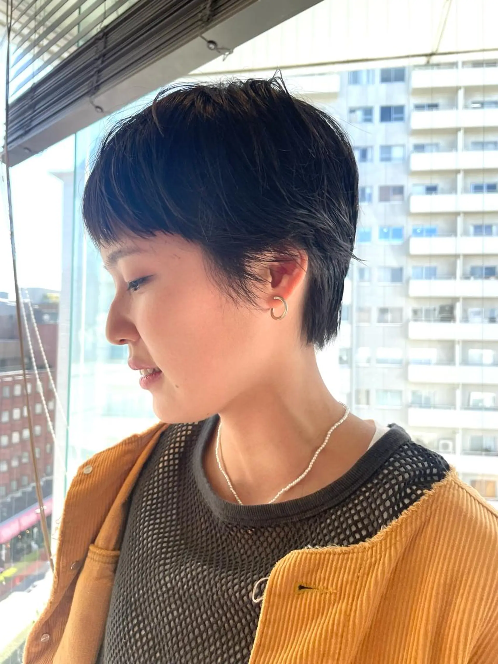 ショート カラー ベリーショート 黒髪 カット ヘアカラー トリートメント レイヤー／似合わせ TAKUYAのヘアスタイル