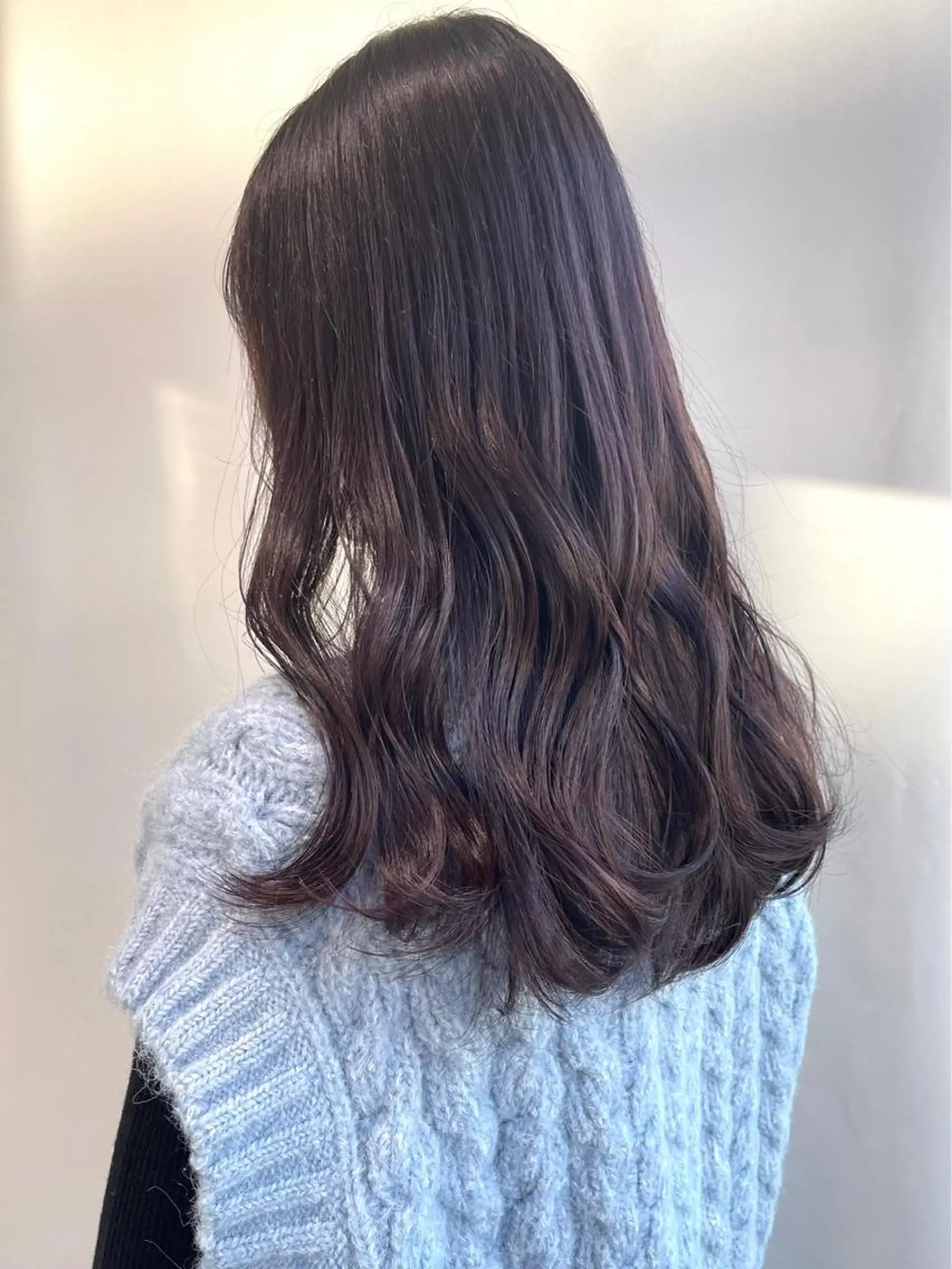 ロング カラー ベージュカラー ラベンダーカラー ラベンダーベージュ 壽真央 /ブリーチカラーのヘアスタイル