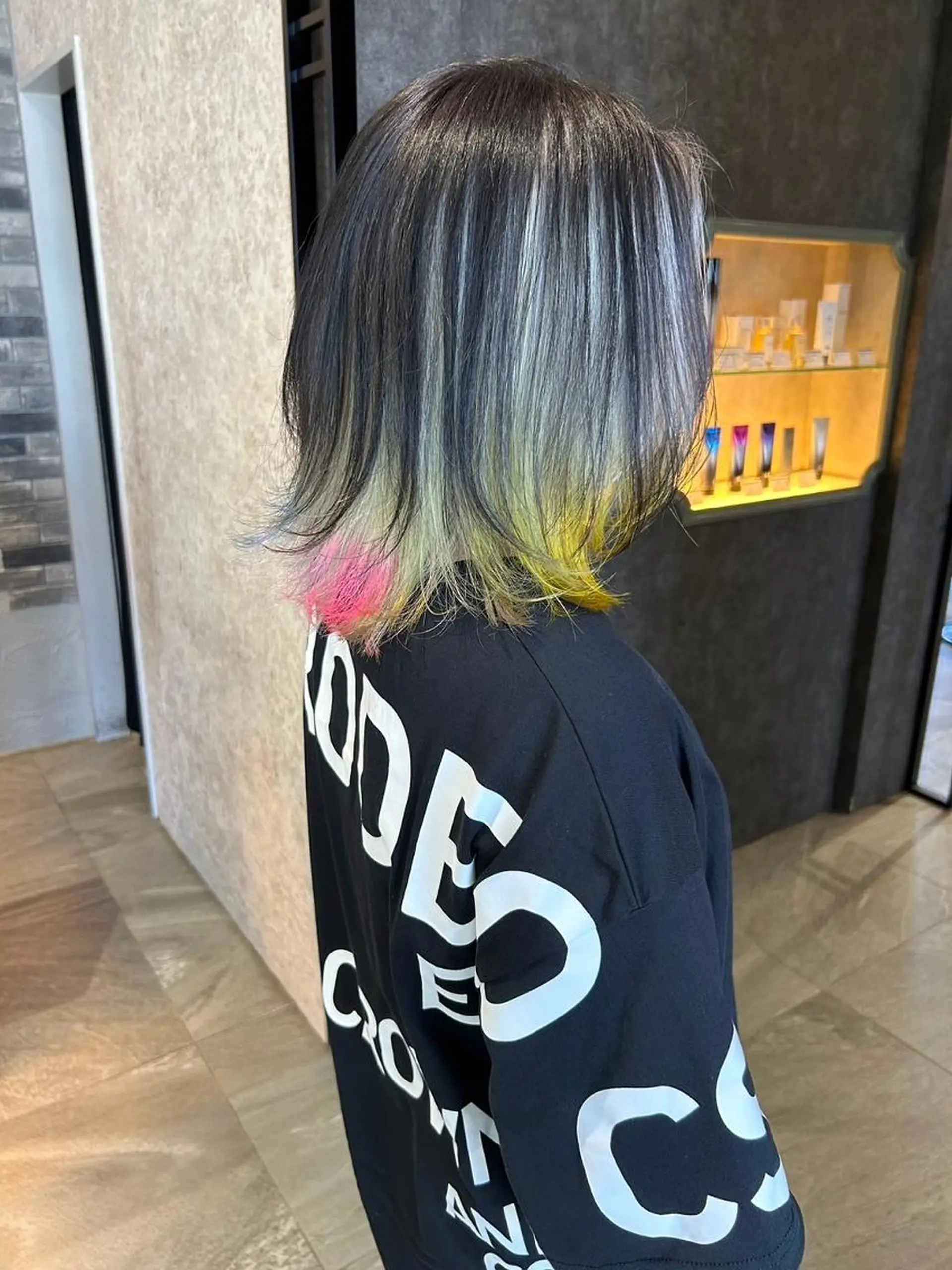 カラー バレイヤージュ ハイライトカラー ヘアカラー earth 小林亮介 ブリーチ/ハイトーンのヘアスタイル
