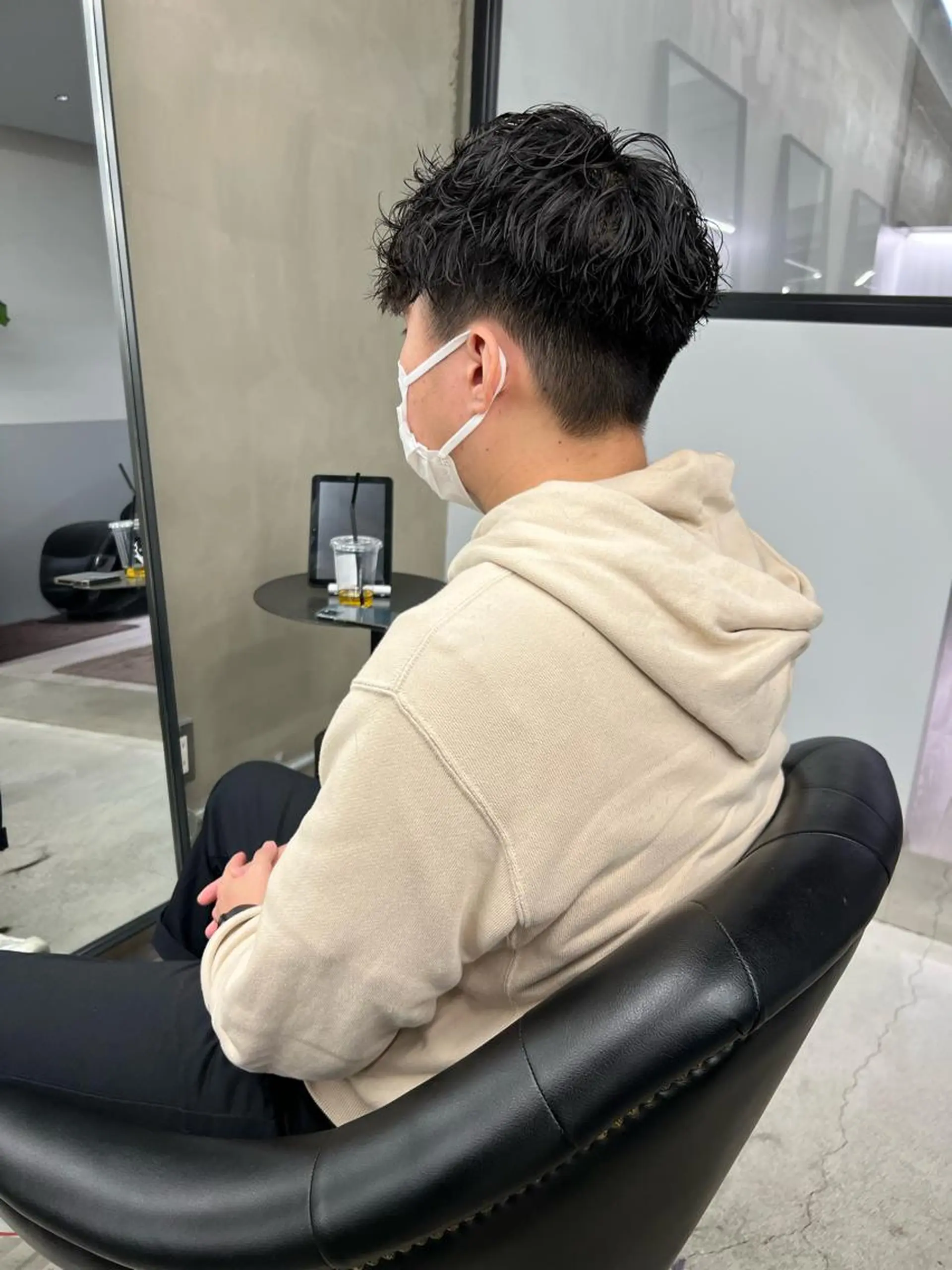 ショート パーマ メンズ メンズパーマ ツイストスパイラルパーマ 刈り上げ スパイラルパーマ カット パーマ kimika🥑 メンズ/髪質改善のヘアスタイル