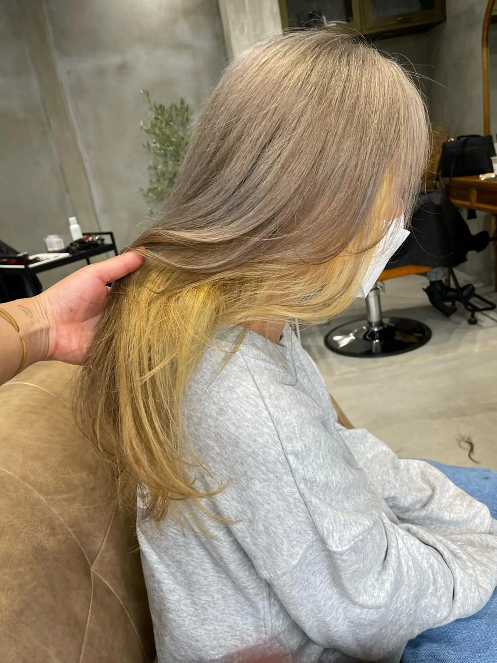 セミロング カラー spooopy所属・🕊大垣 めぐみ🕊のヘアスタイル