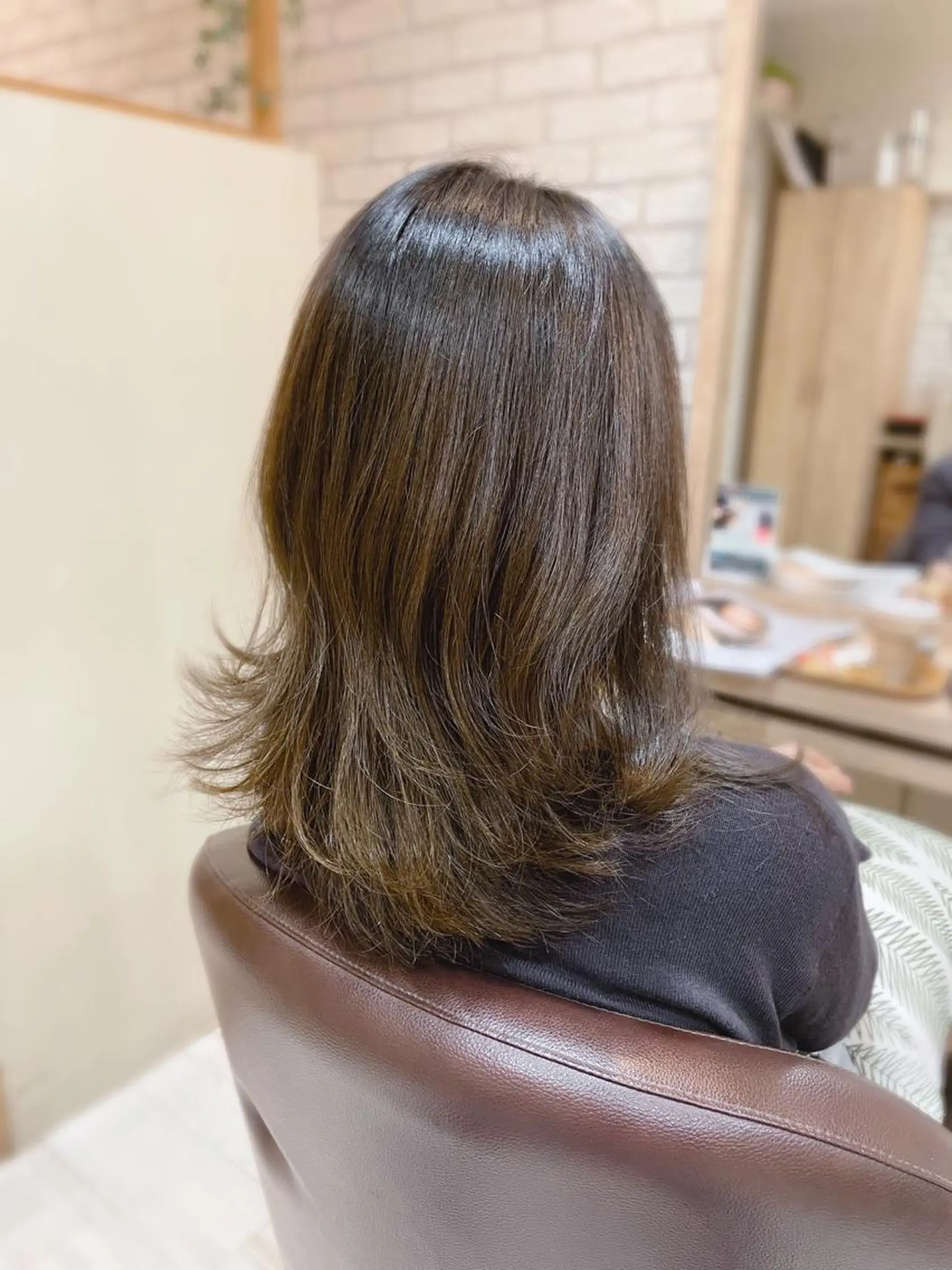 セミロング カラー ブリーチ グラデーションカラー ブリーチなしカラー カット ヘアカラー トリートメント ヘッドスパ 銀座🌈ケアカラー/ ヘッドスパ /清水のヘアスタイル