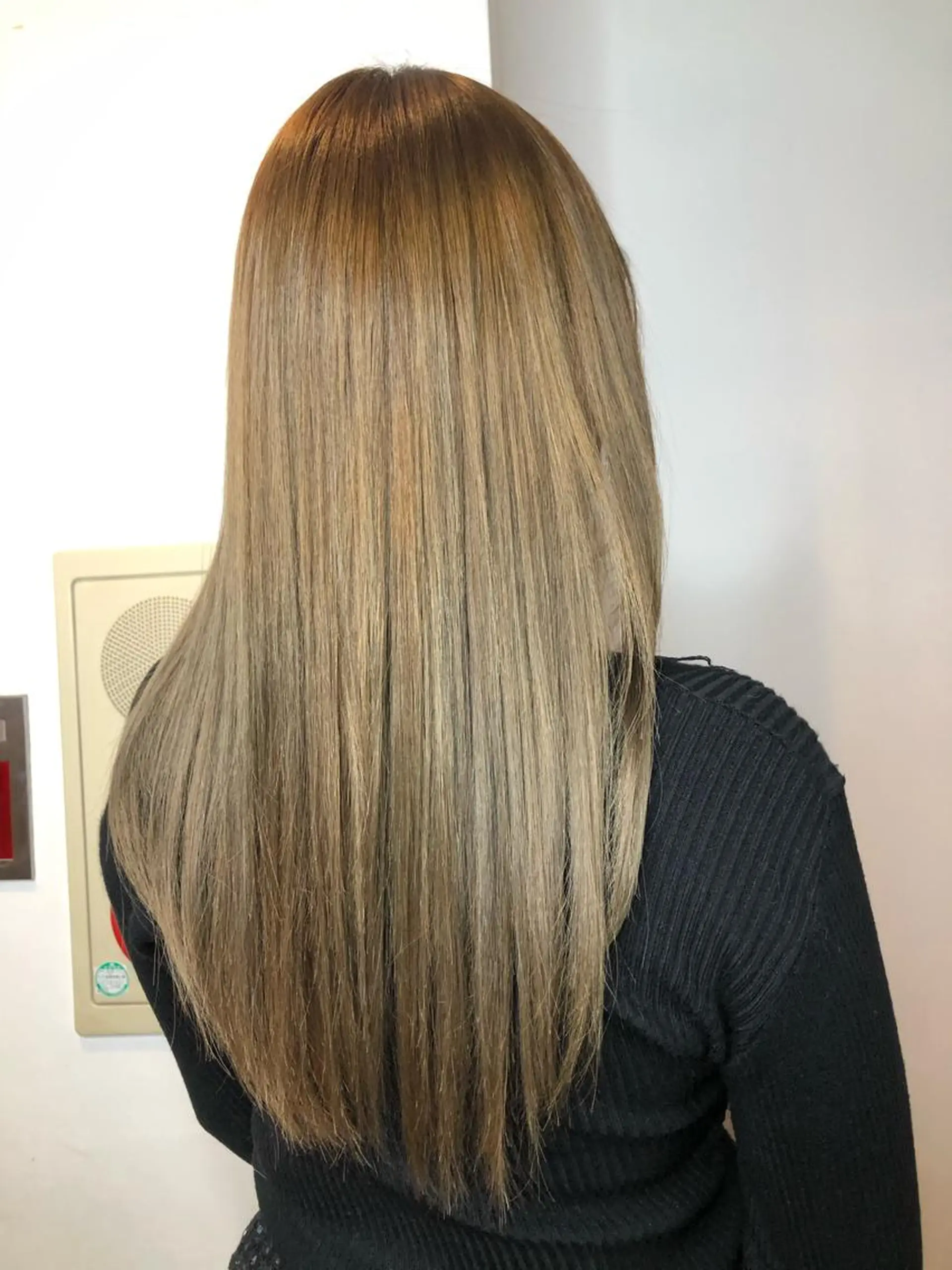 ロング カラー カット ヘアカラー トリートメント La fith yukinoのヘアスタイル