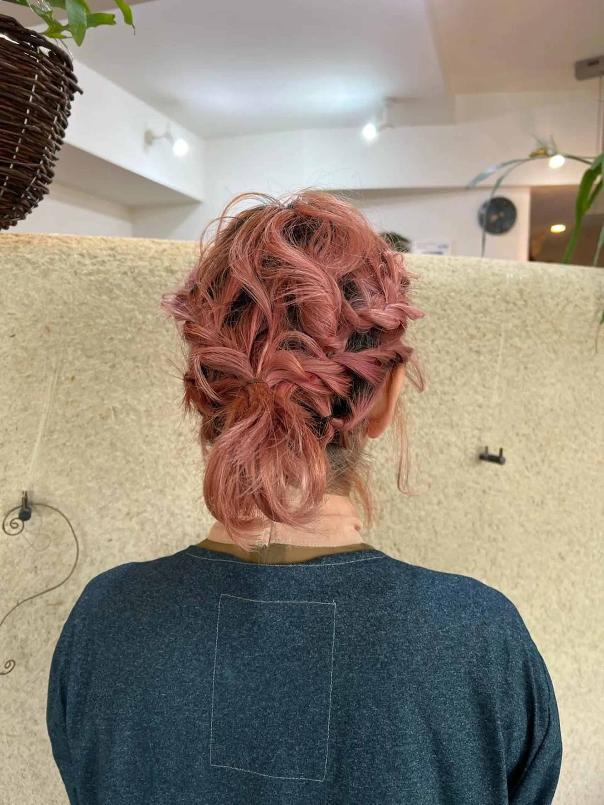 ミディアム ヘアセット dekujin【ジェクイン】所属・角戸 りおのヘアスタイル