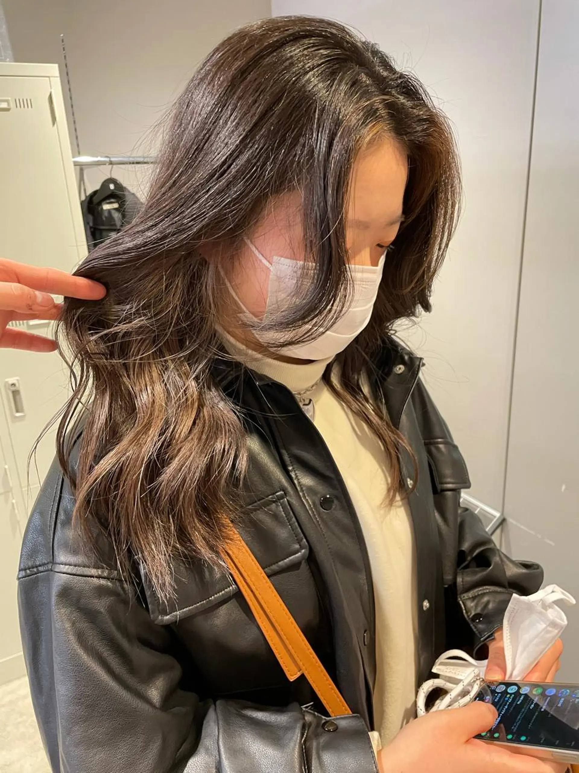 ロング カラー 韓国レイヤー ハッシュカットのヘアスタイル
