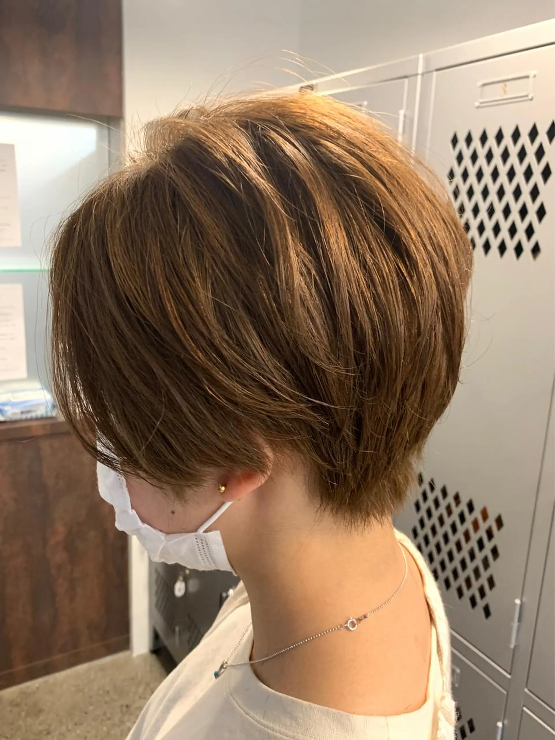 ショート カラー カット ヘアカラー トリートメント WISTERIA P LUS1 ikumiのヘアスタイル