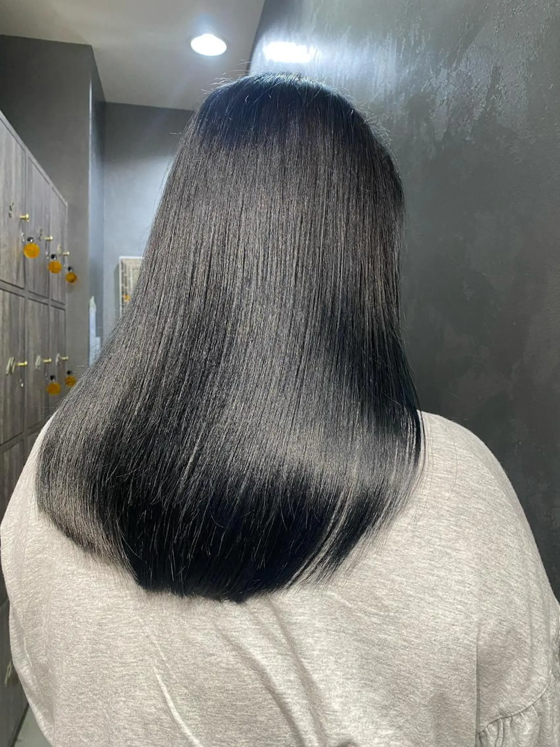 ロング カラー 新谷 茉璃のヘアスタイル