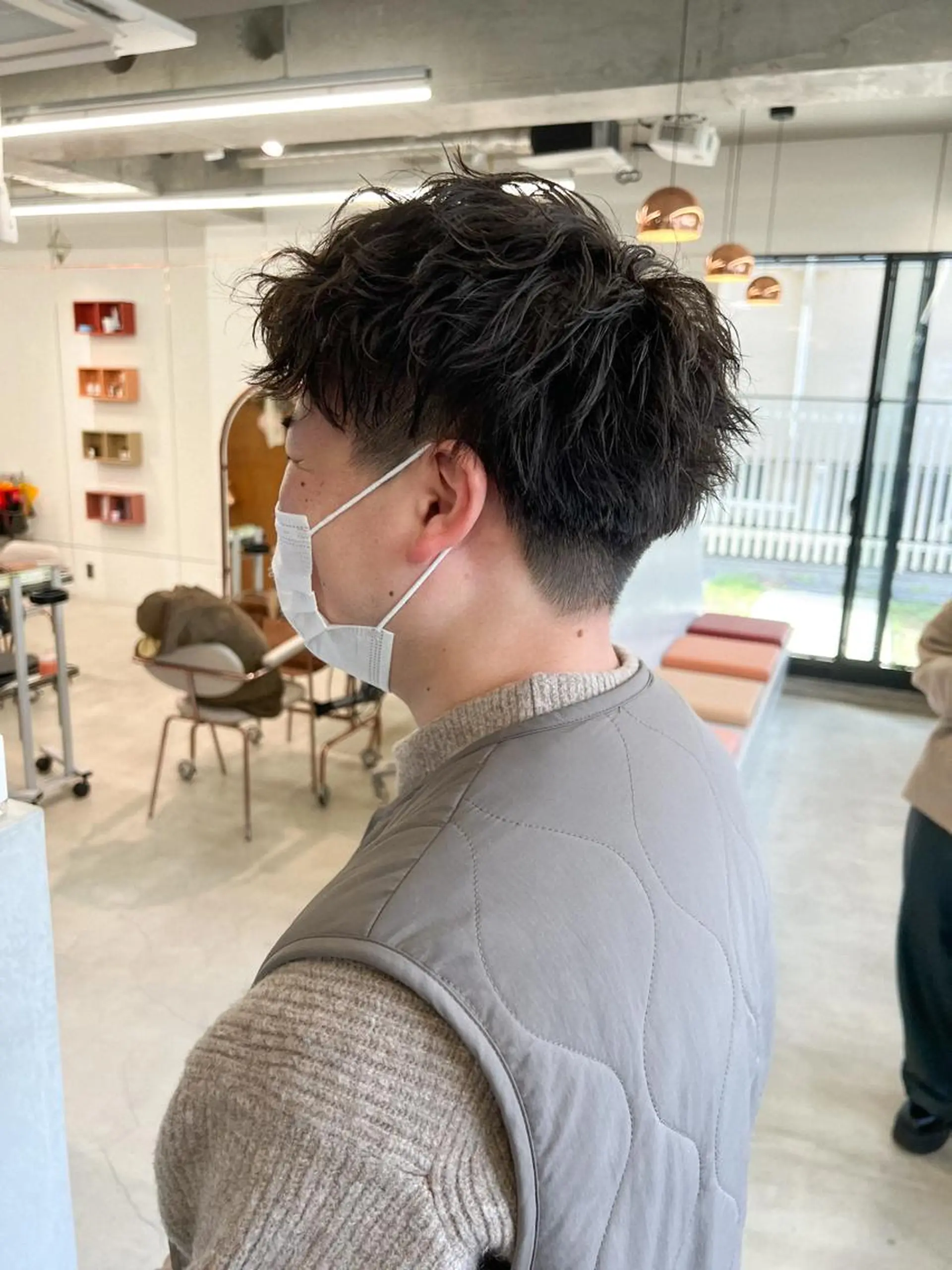 ショート パーマ メンズ メンズパーマ ケアブリーチ/ ハイトーン/牧野のヘアスタイル