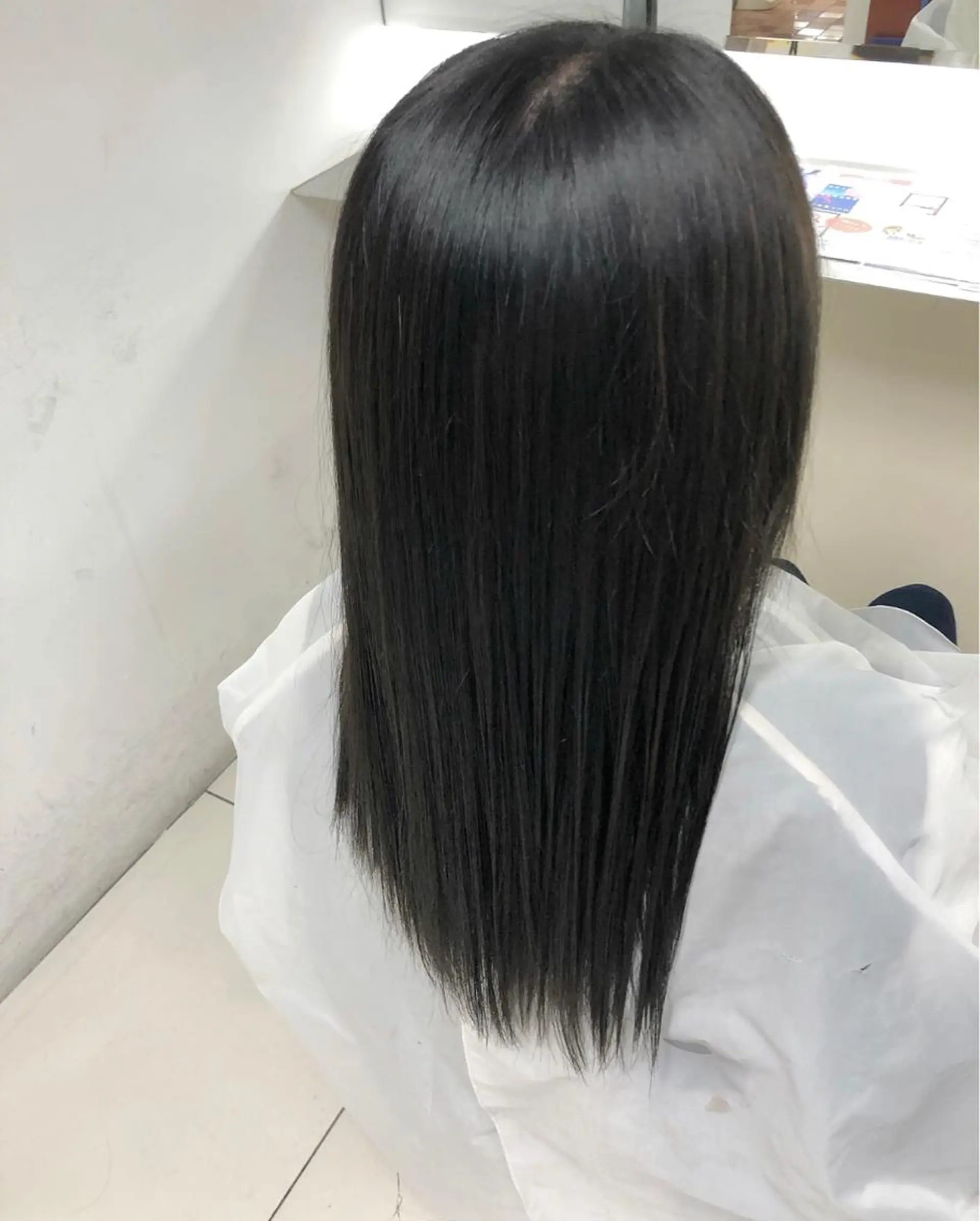 セミロング カラー まつ毛/アイブロウ /髪質改善カラーのヘアスタイル