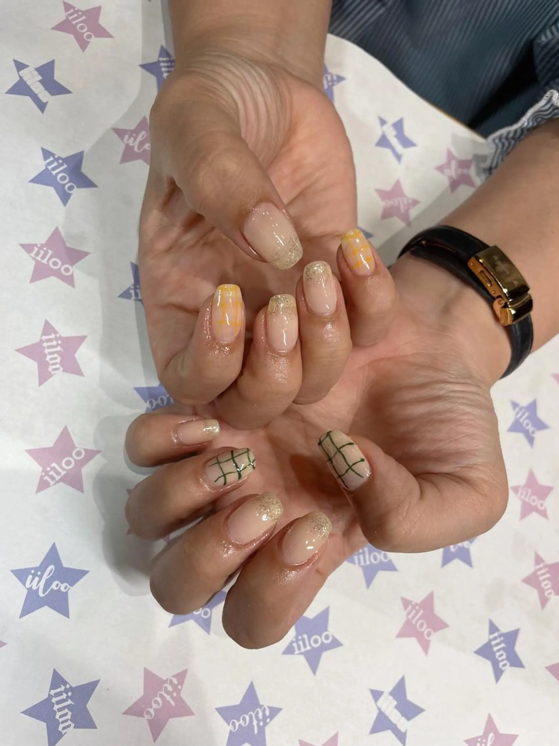 ネイル iiloo aromaworksのネイルデザイン