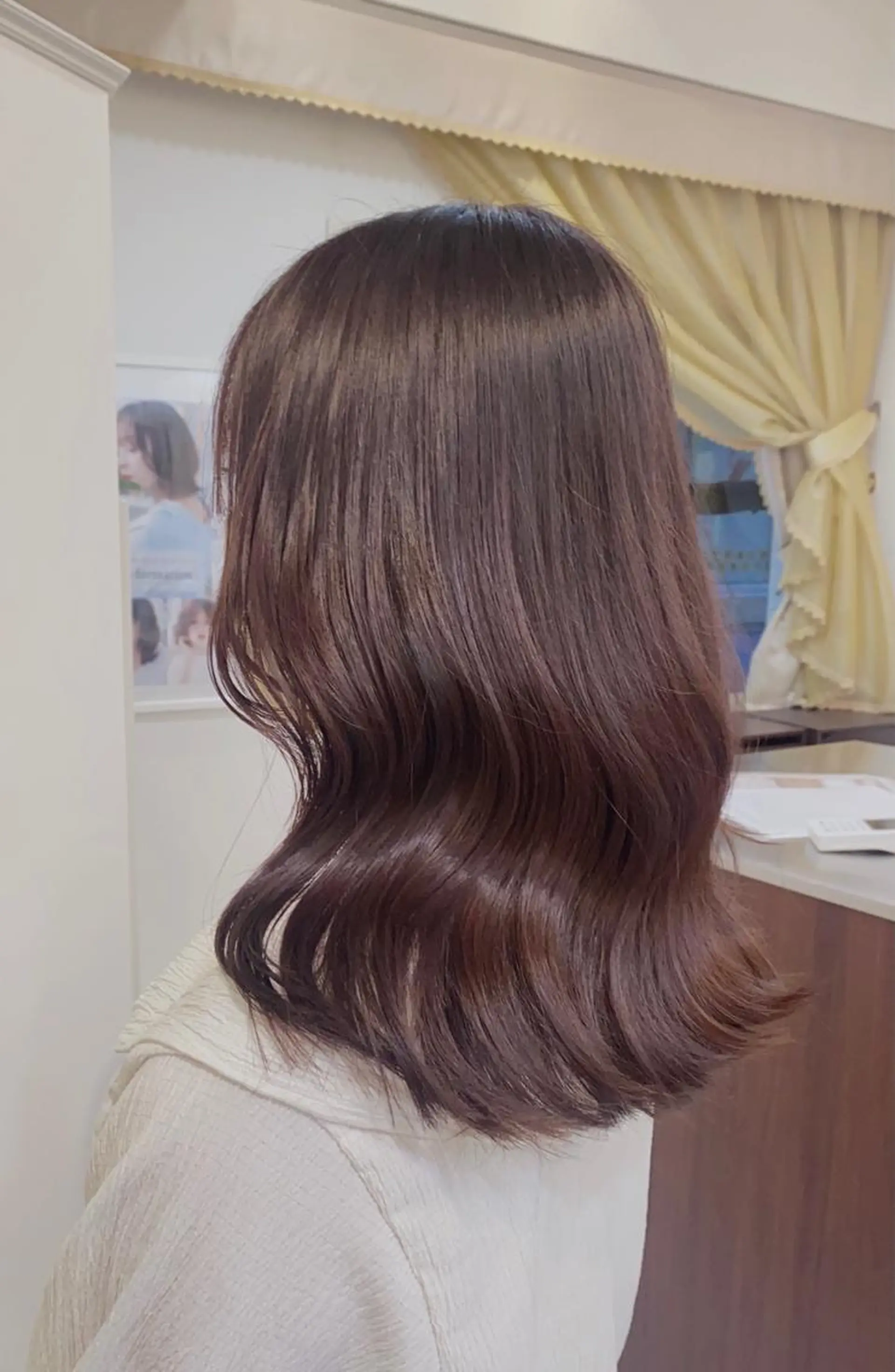 セミロング ✨くびれスタイル✨️ 戸嶋穂乃香のヘアスタイル