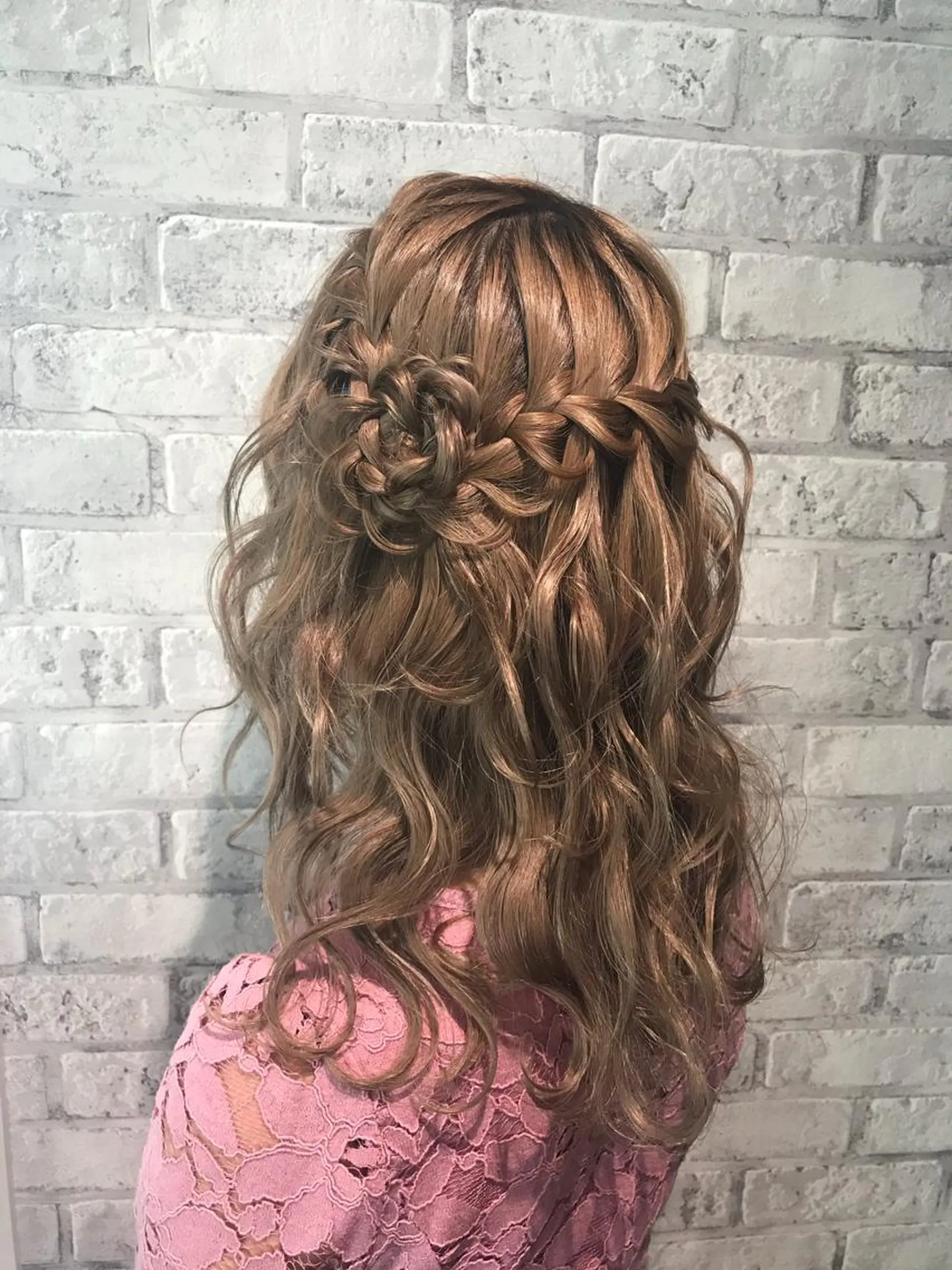 ヘアアレンジ ハーフアップ ヘアセット LOHAS 関根真由美のヘアスタイル