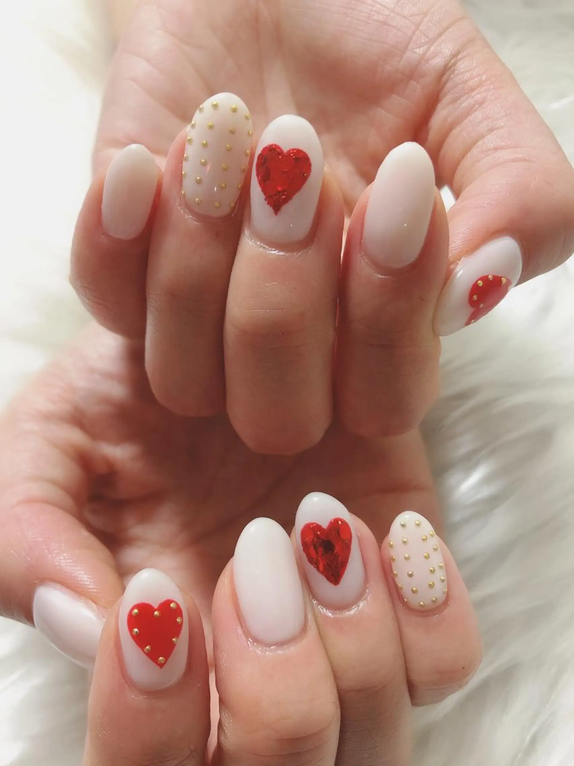 ネイル ハート ホワイト kiki nail 二子玉川のネイルデザイン
