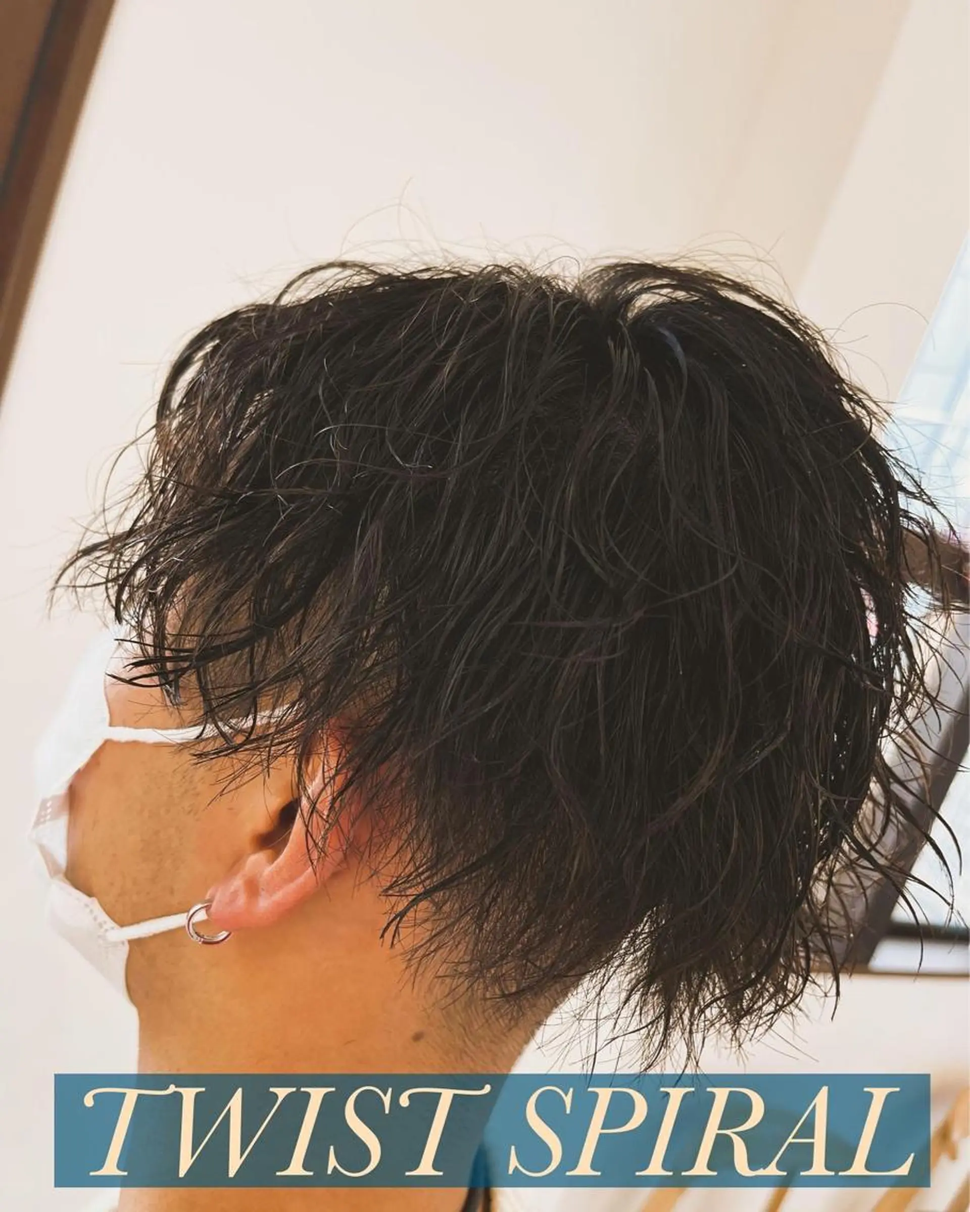 ショート パーマ メンズ カット パーマ 峯 渉人のヘアスタイル