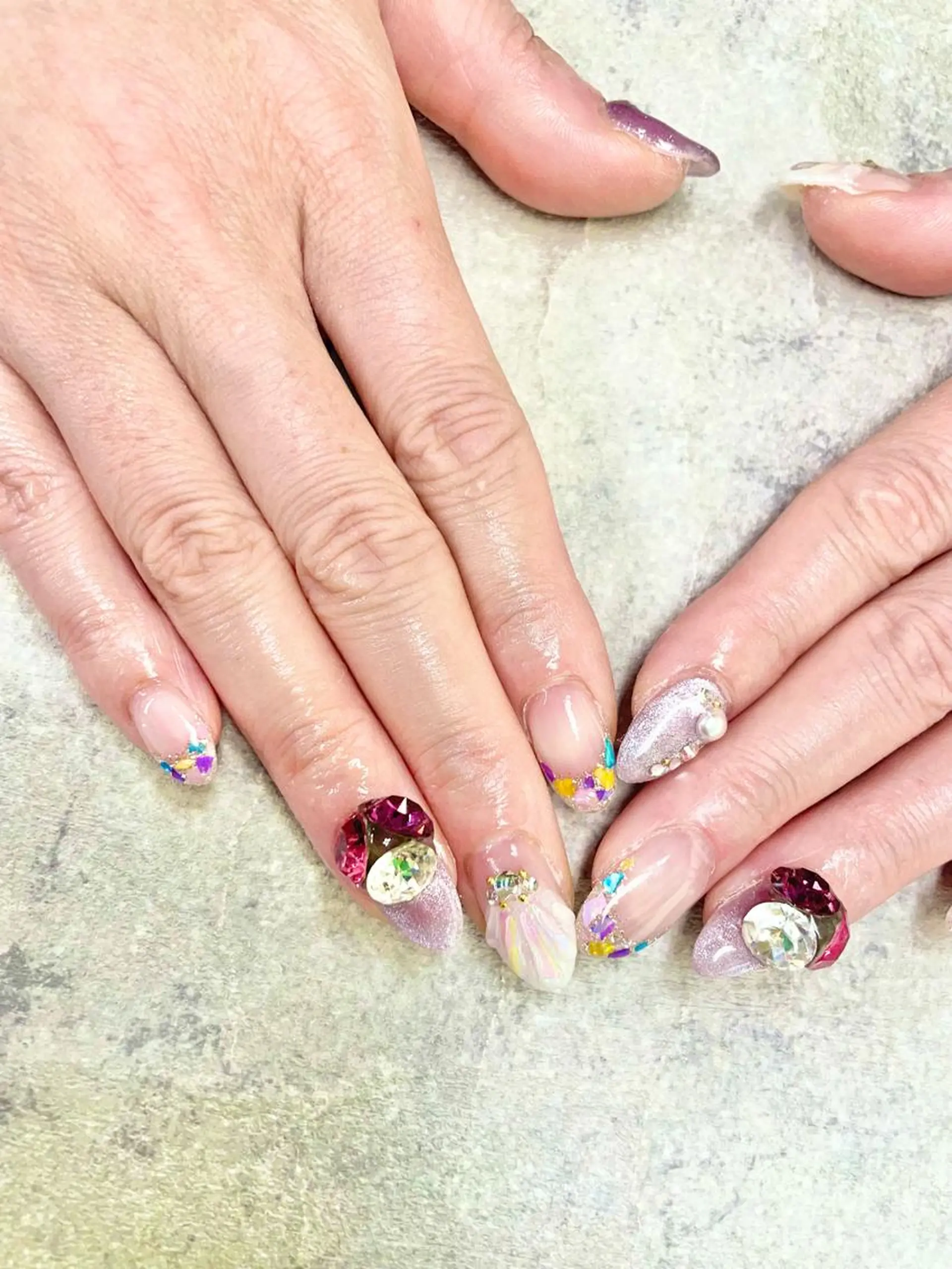 ネイル アートネイル フレンチネイル ジェルネイル ガラスフレンチ グラデーション ハンドネイル ハンドケア FASTNAIL PLUS 新宿店のネイルデザイン