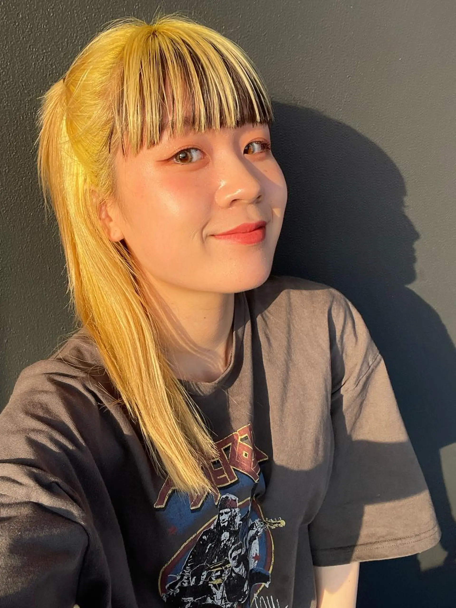 ロング カラー HITOMI ショートカットのヘアスタイル