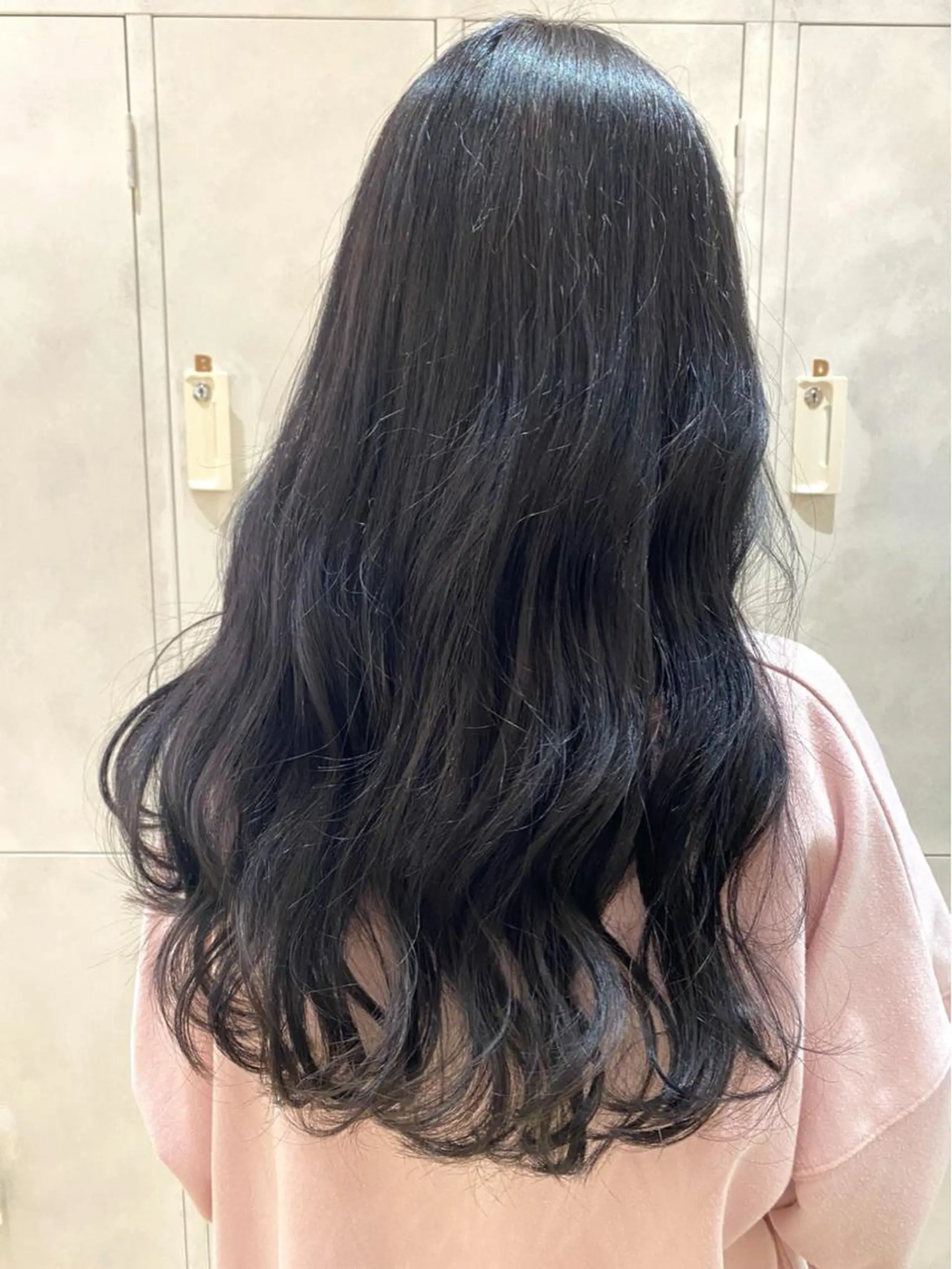ロング くびれヘア エギョモリ ヨシンモリ カット ヘアカラー 韓国ヘア🇰🇷 SAYAのヘアスタイル