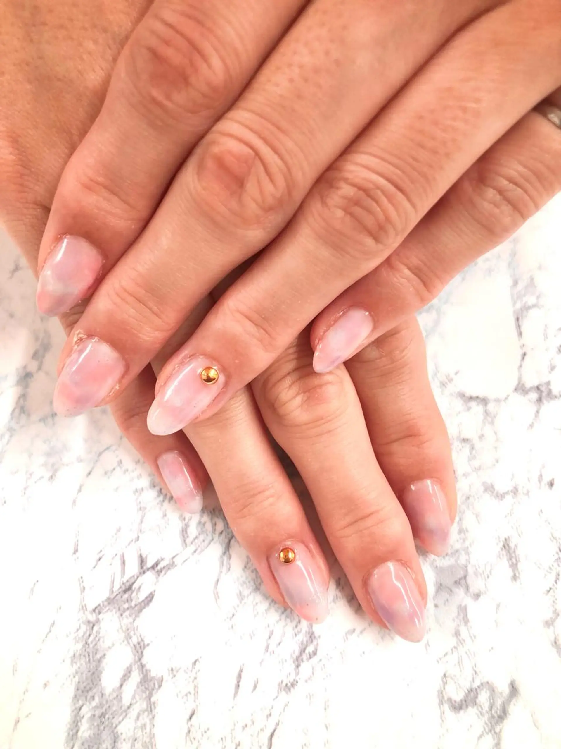ネイル シンプルネイル 杉山 ネイリストのネイルデザイン