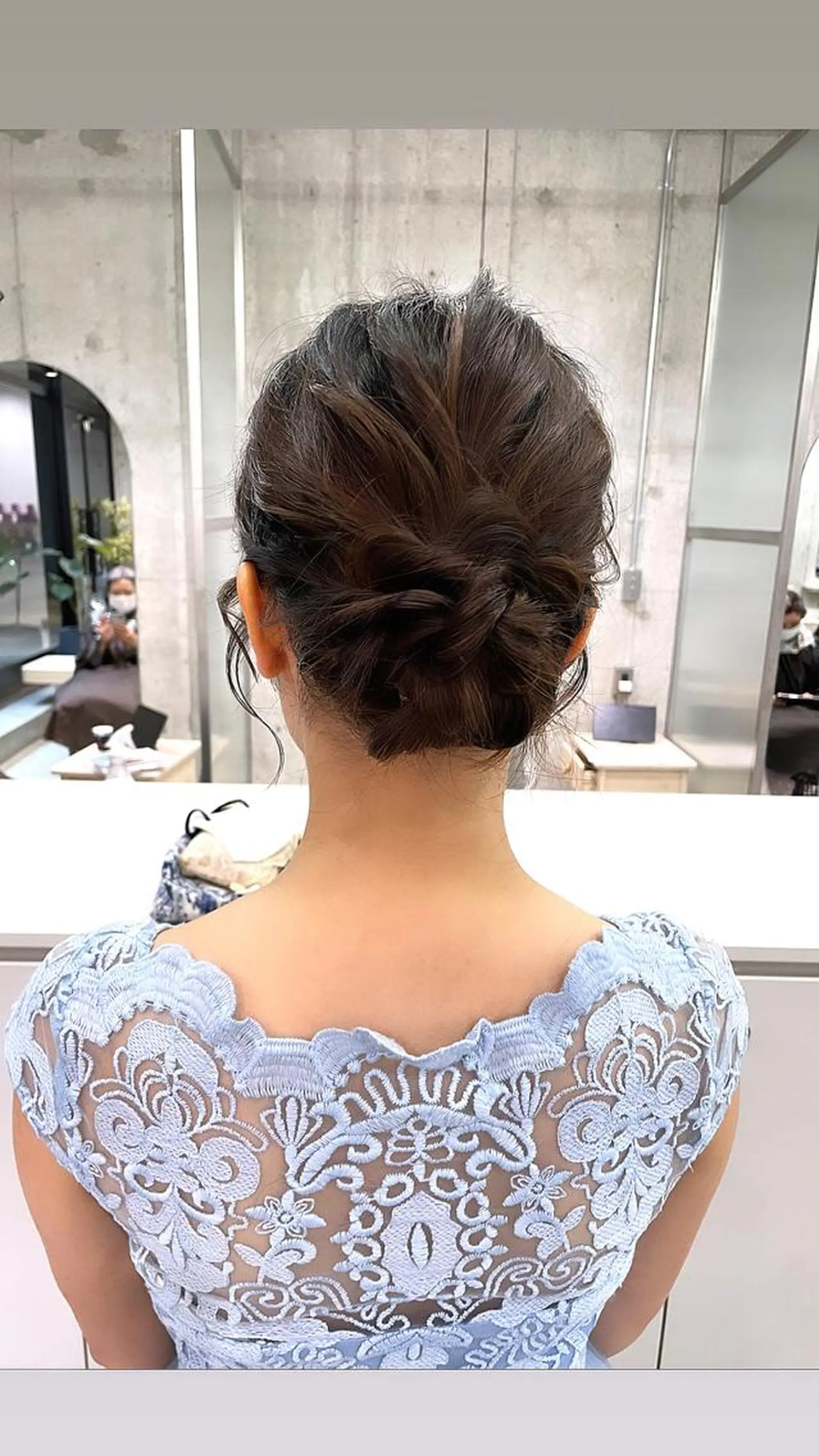 セミロング パーソナルカラー 藤本夢のヘアスタイル