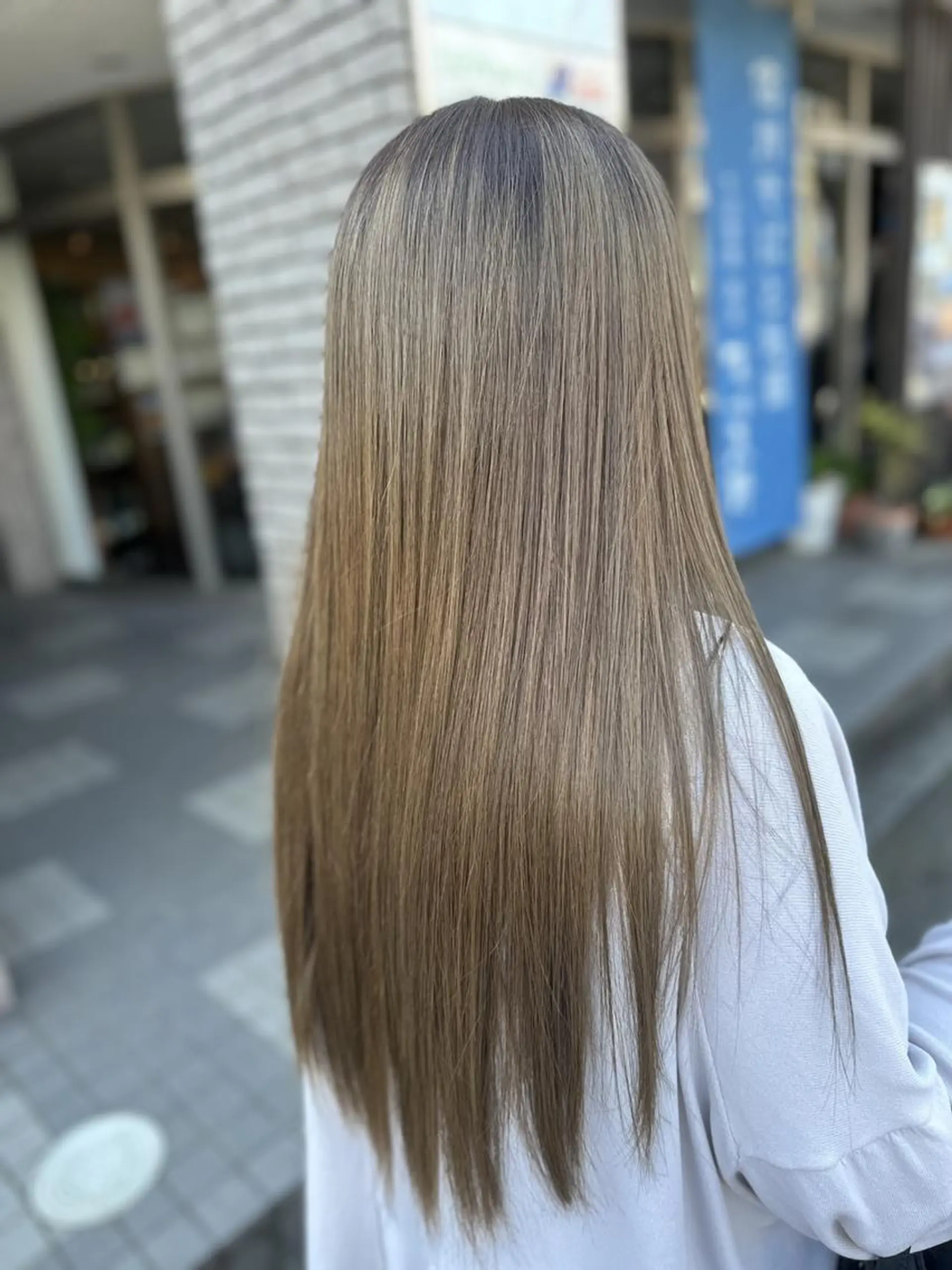 カラー ロング 個室型美容室san 都賀店のヘアスタイル