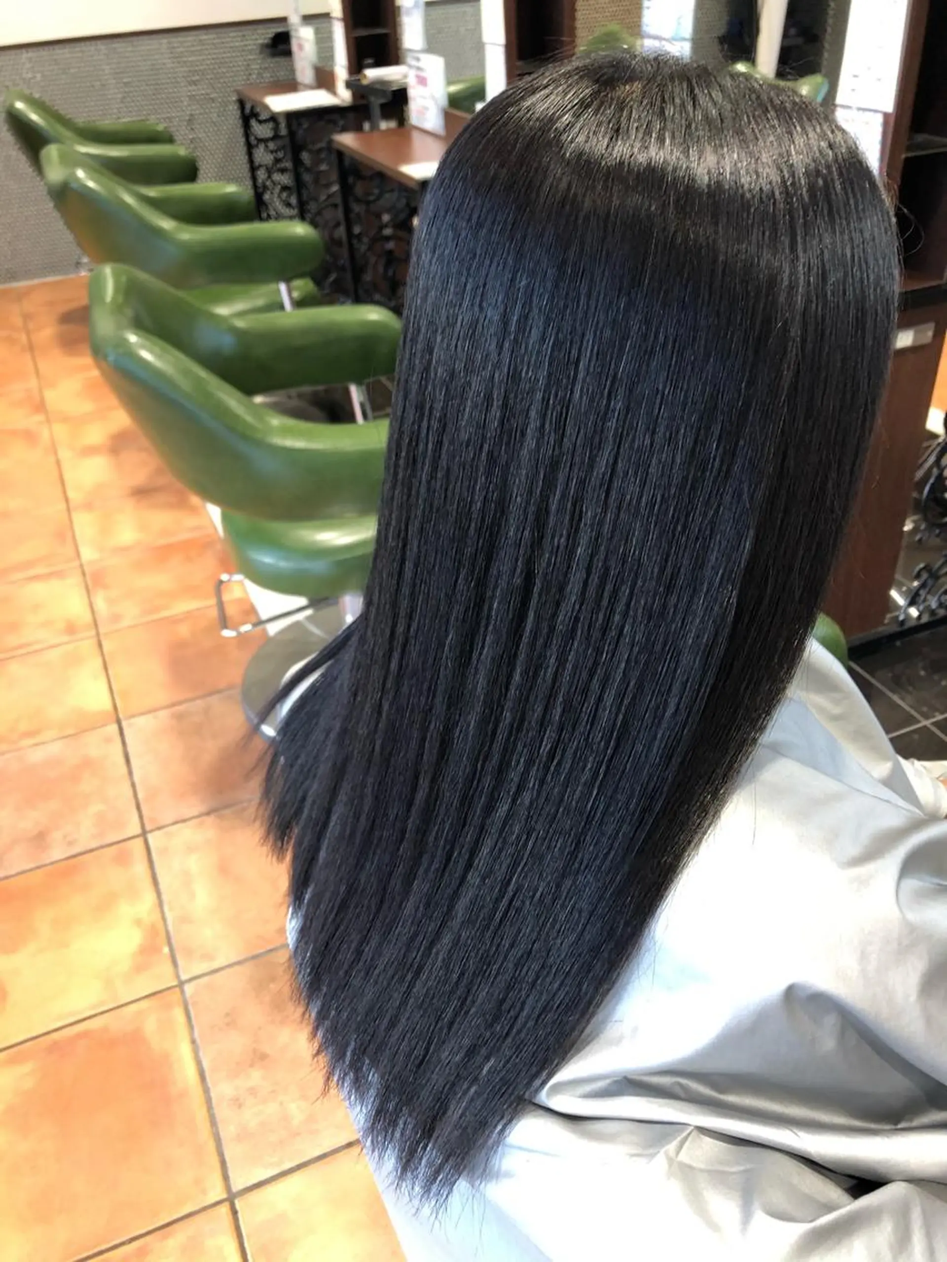セミロング 縮毛矯正 カット トリートメント 加瀬 真弓のヘアスタイル