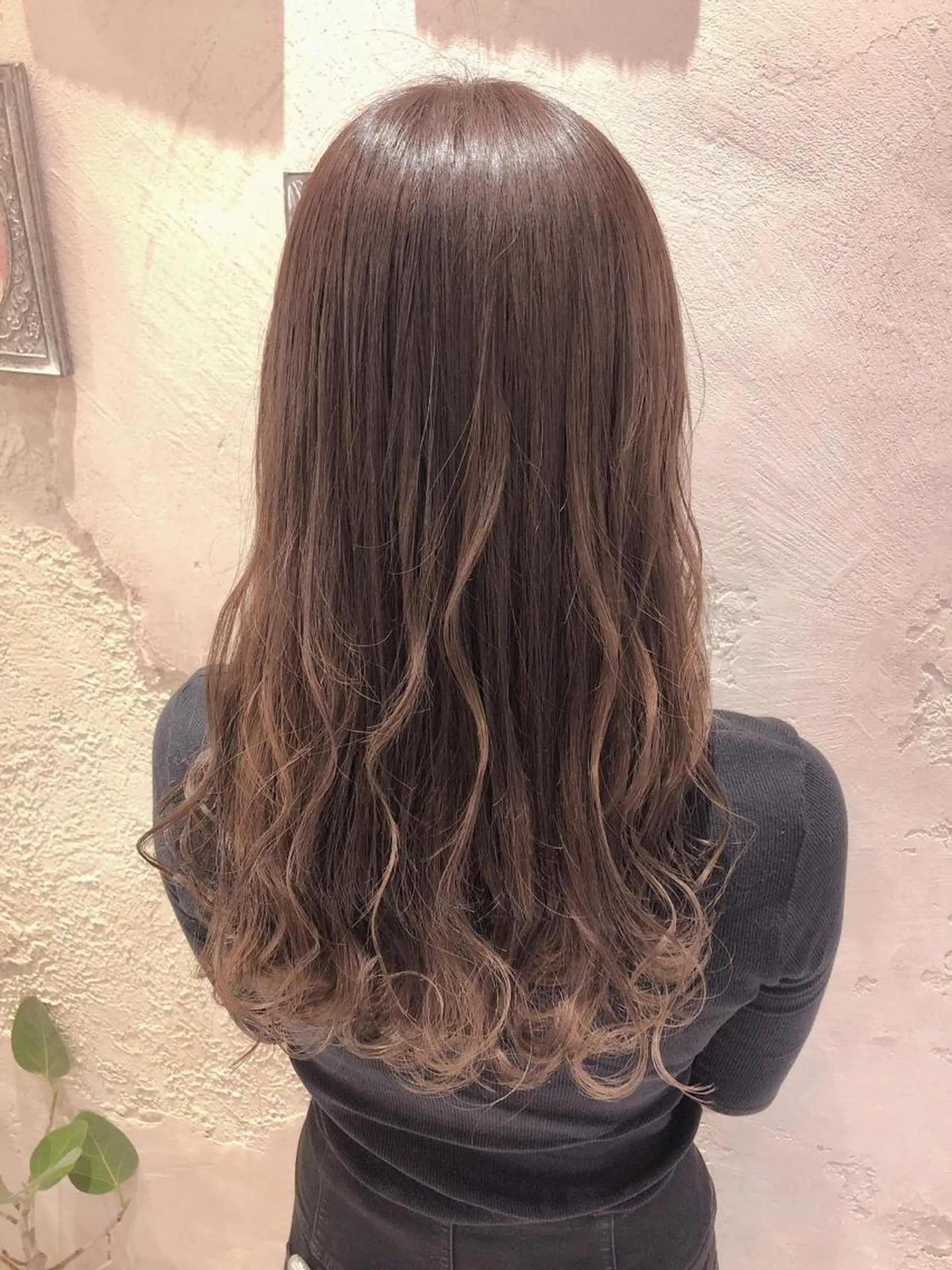 ミディアム カット ヘアカラー トリートメント 代表山口ひな 髪質改善のプロのヘアスタイル