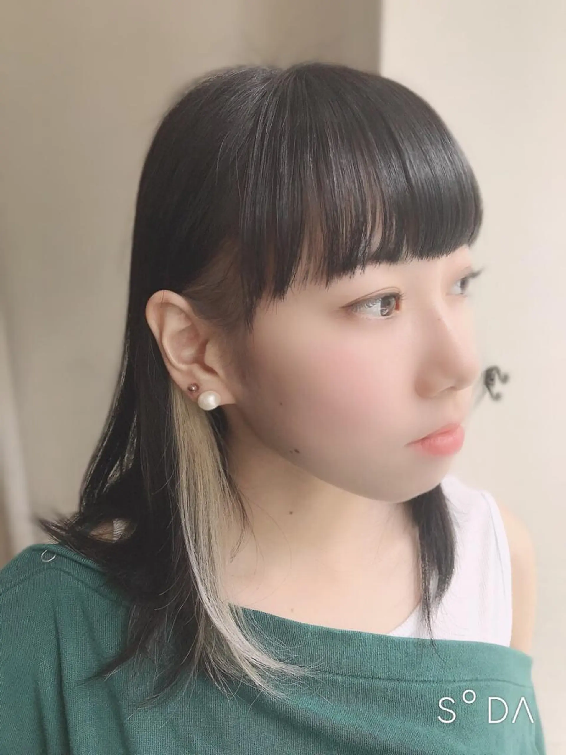 ミディアム 「ヲタクに美容室は難しい。」所属・インナーカラー🦔 🐾KEISUKEのヘアスタイル