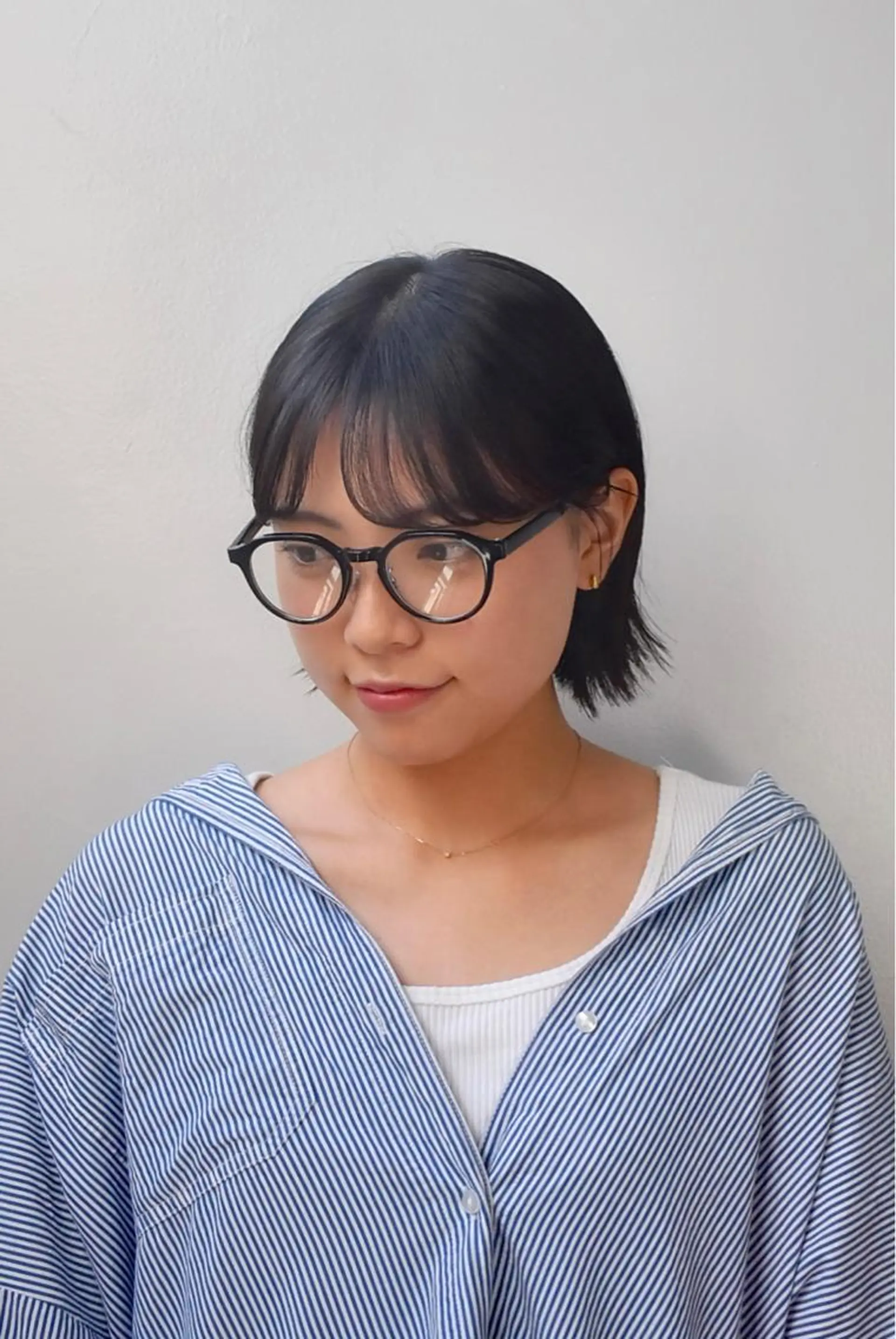 ショート カラー アッシュ ダークアッシュ ボブ カット ヘアカラー トリートメント ヘアセット メンズ特化 パーマ/オザワのヘアスタイル