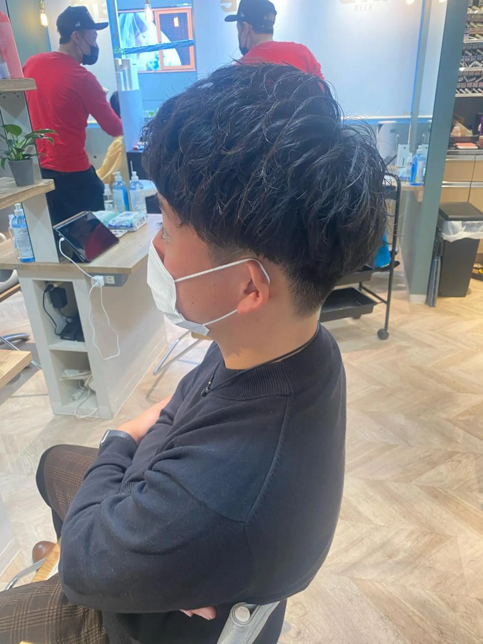 メンズ メンズパーマ カット パーマ 西山 恵太郎のヘアスタイル