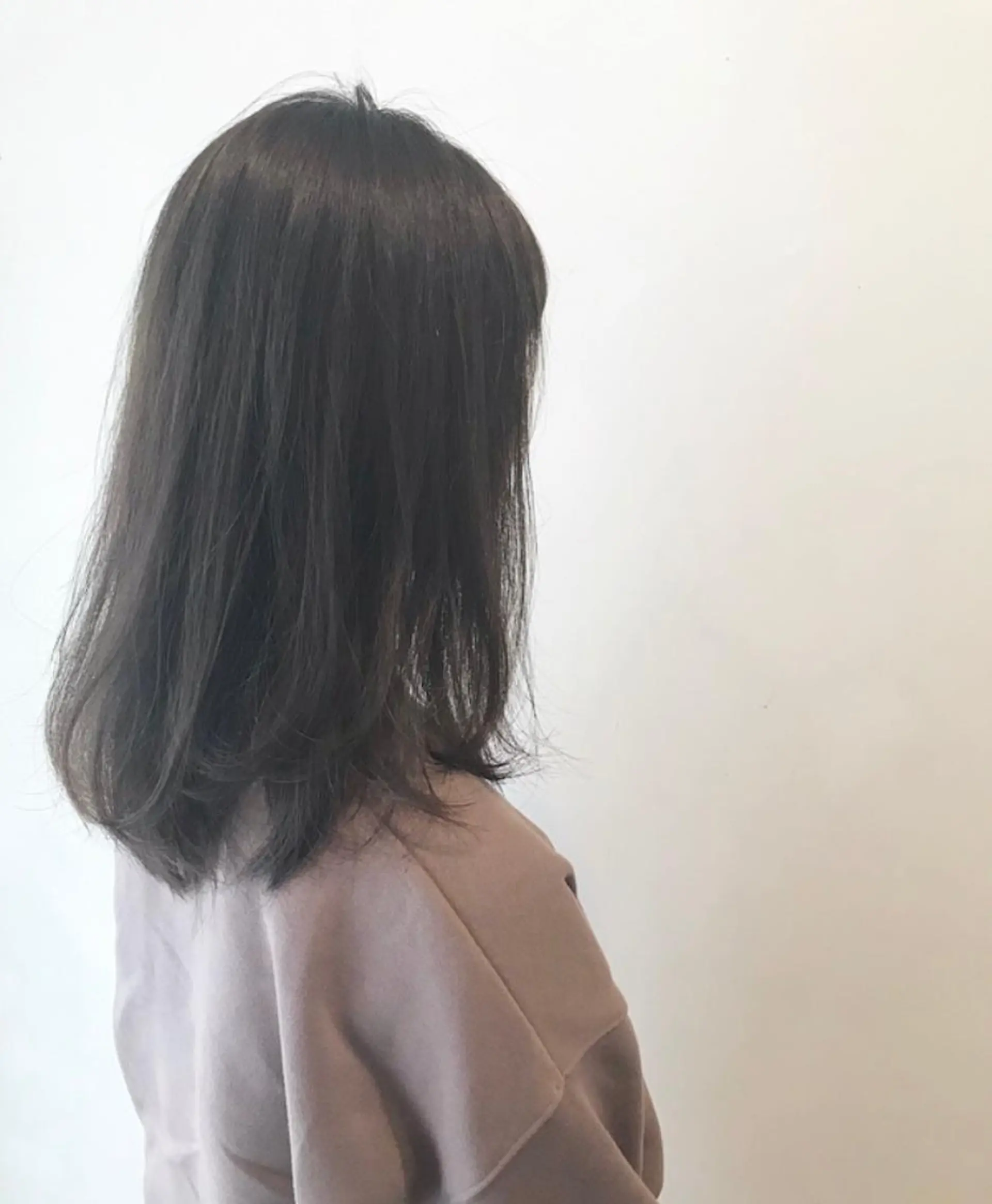 ミディアム カラー 透明感カラー ≫  𝟓 ¹/₄所属・mayo 🐄🌈のヘアスタイル