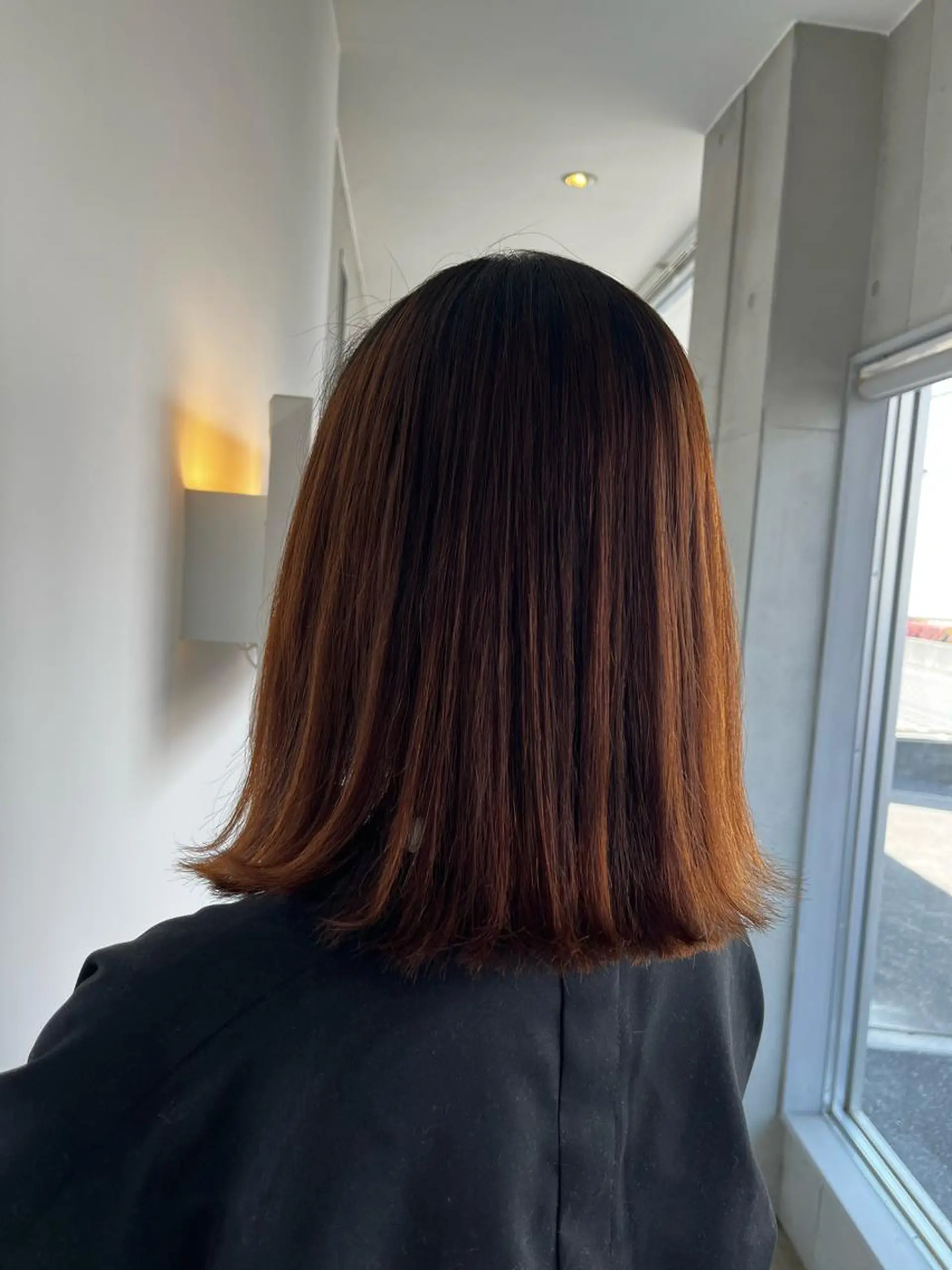 ミディアム カット 縮毛矯正 トリートメント sharon所属・おせ ちさとのヘアスタイル