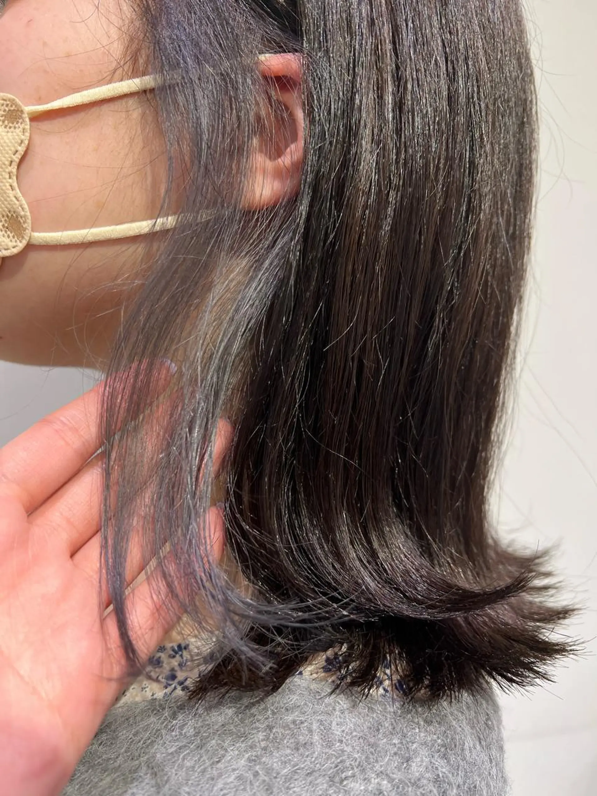 ミディアム カラー ブリーチ イルミナカラー ヘアカラー トリートメント 暖色カラー💜 中山由梨のヘアスタイル