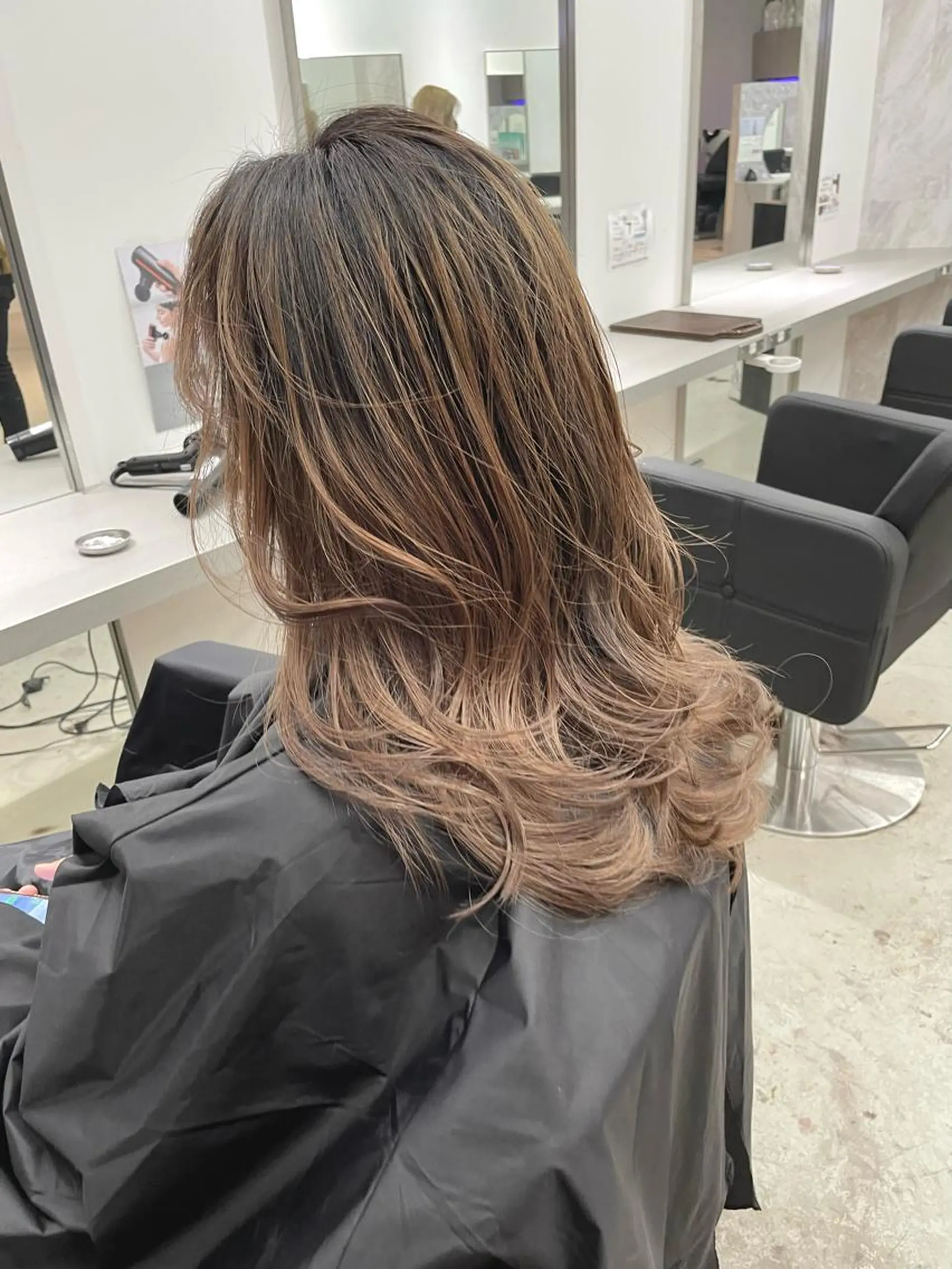 セミロング カラー ヘアアレンジ カット ヘアカラー トリートメント 🎗秋山勇 /三宮指名No.1のヘアスタイル