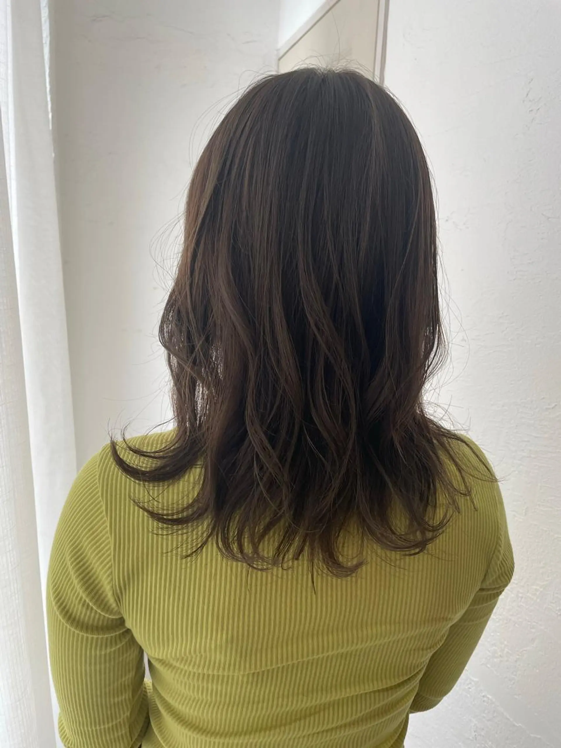 セミロング カラー カット ヘアカラー タナカ マナミのヘアスタイル