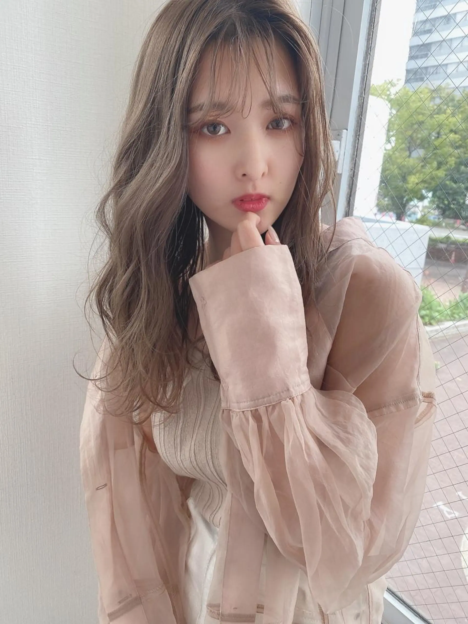セミロング シースルーバング カット ヘアカラー トリートメント リンネ 甲東園のヘアスタイル