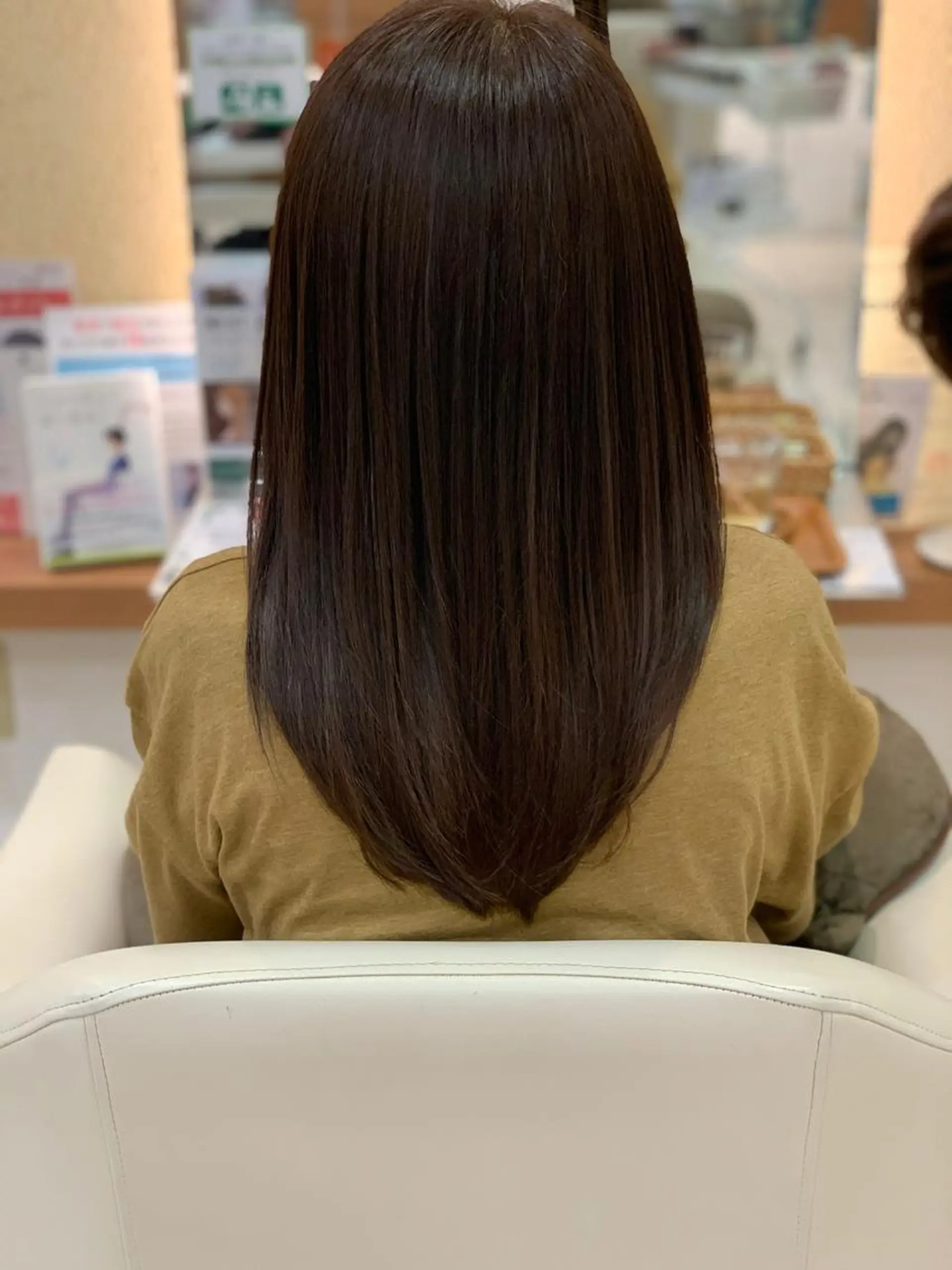 セミロング カラー トリートメント 頭浸浴×似合わせ HolyGrailのヘアスタイル
